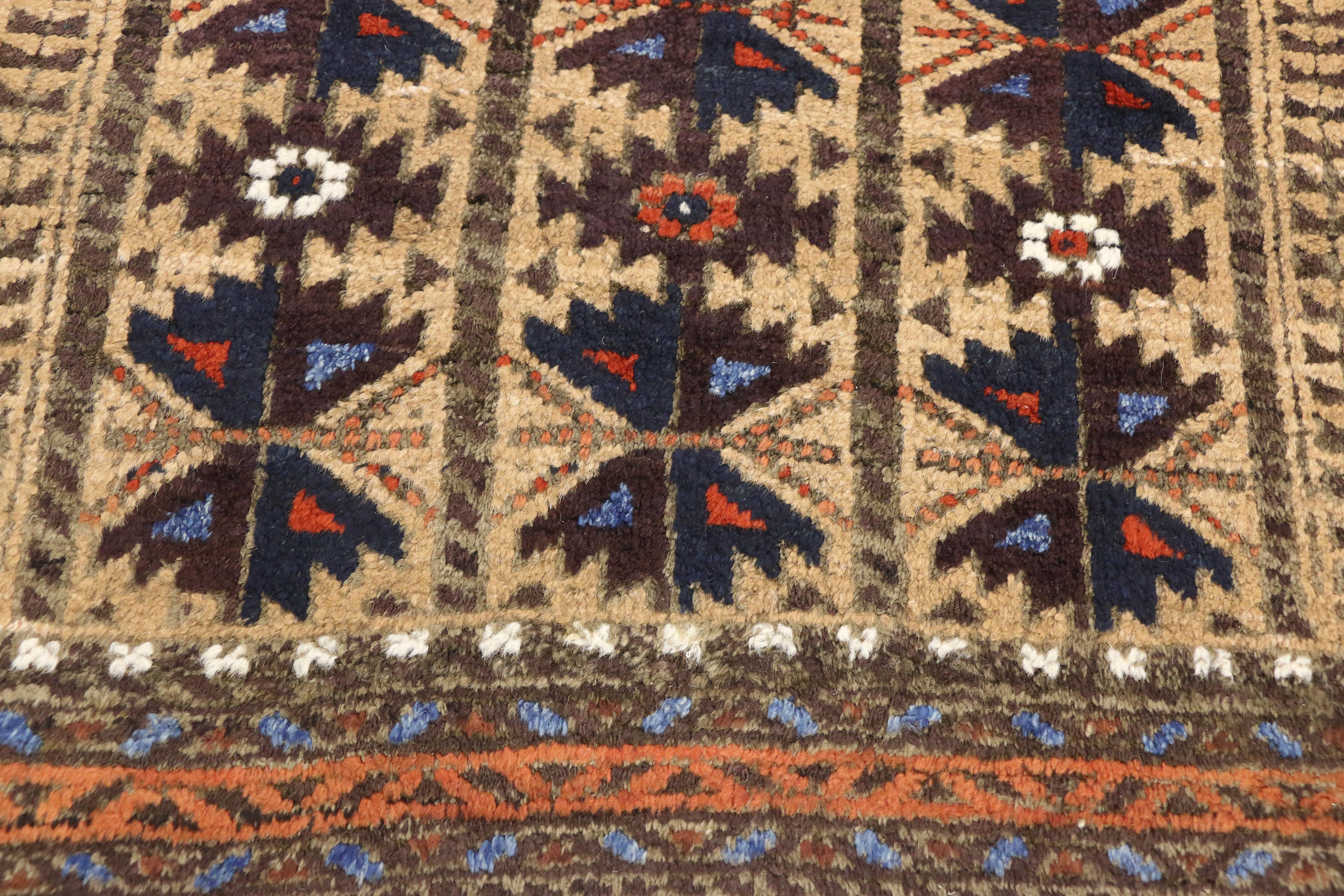 Tribal Ancien tapis persan ancien Baluch Tree of Life, tapis d'entrée ou de foyer de style tribal en vente