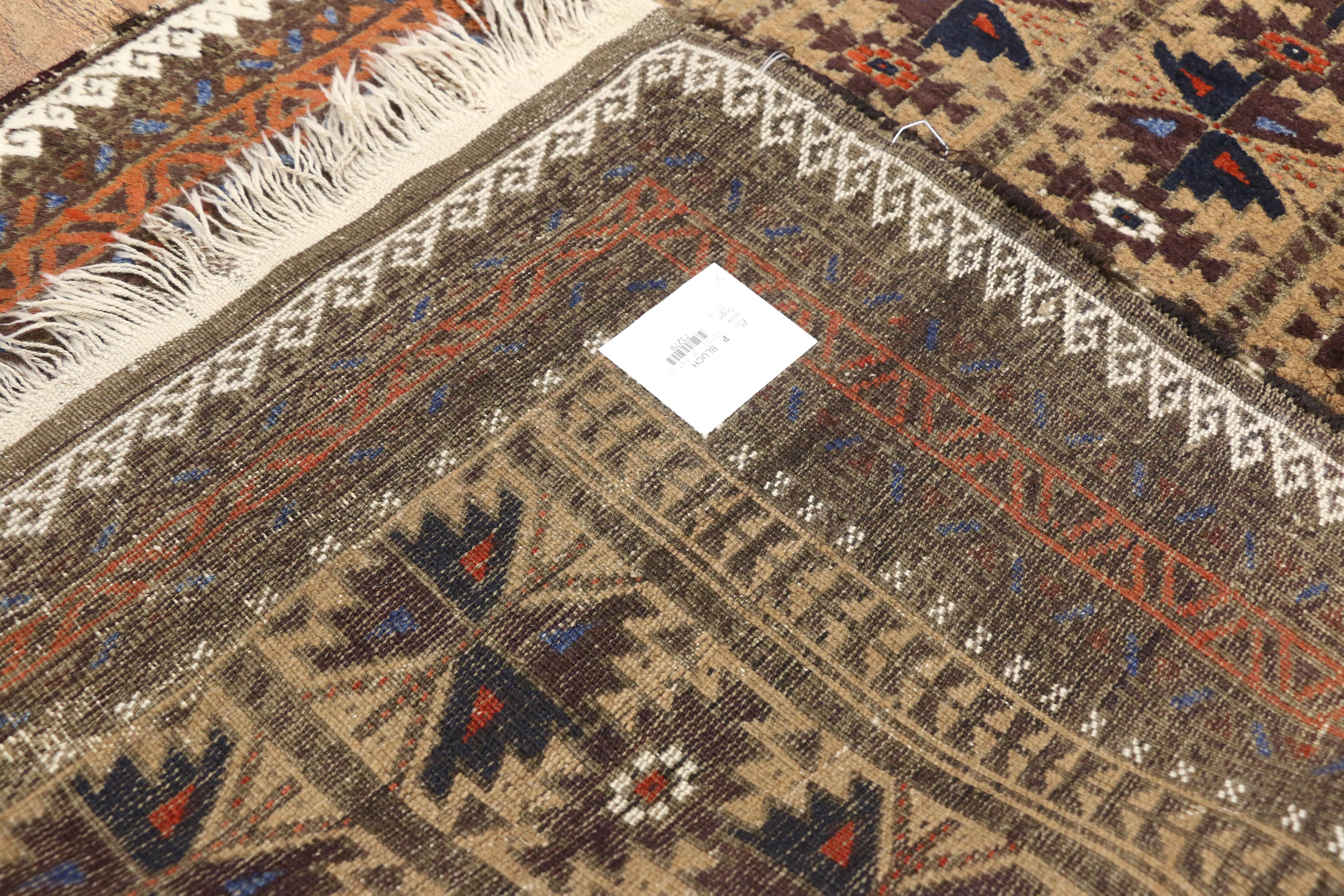 Perse Ancien tapis persan ancien Baluch Tree of Life, tapis d'entrée ou de foyer de style tribal en vente