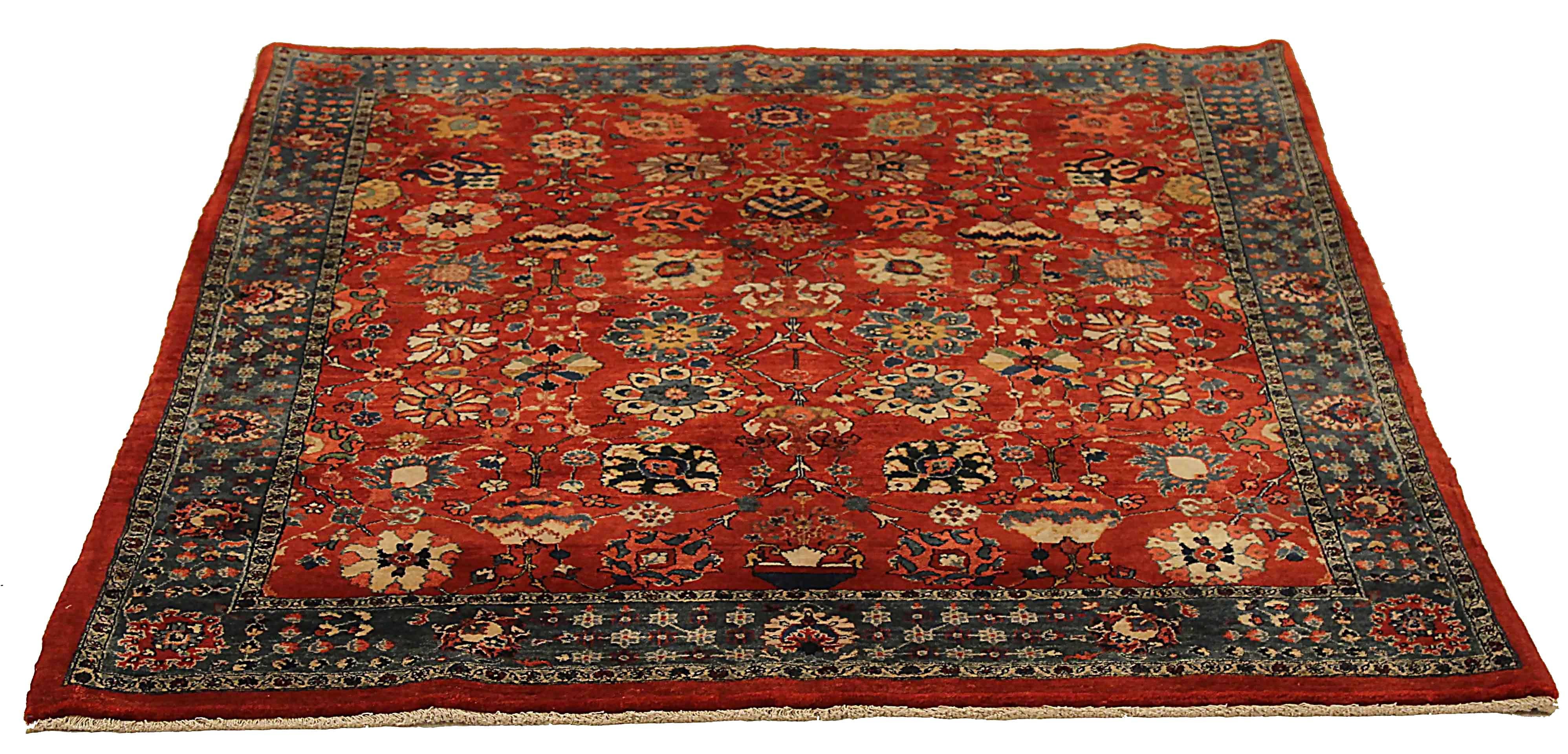 Antiker persischer Teppich, handgewebt aus feinster Schafswolle. Es ist mit natürlichen pflanzlichen Farbstoffen gefärbt, die für Menschen und Haustiere sicher sind. Es handelt sich um ein traditionelles Art-Déco-Design, das von erfahrenen