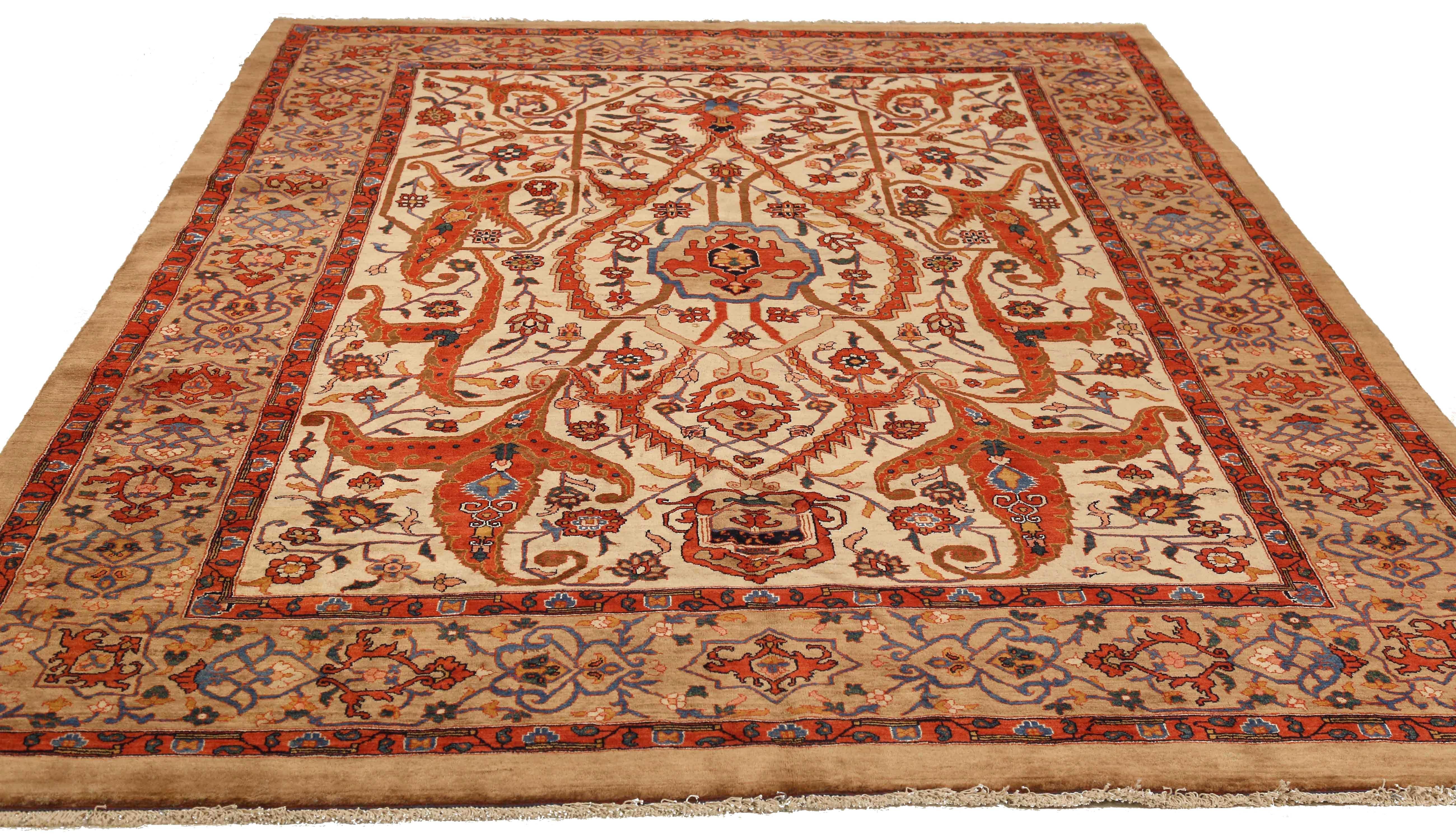 Antiker persischer Teppich, handgewebt aus feinster Schafswolle. Es ist mit natürlichen pflanzlichen Farbstoffen gefärbt, die für Menschen und Haustiere sicher sind. Es handelt sich um ein traditionelles Art-Déco-Design, das von erfahrenen