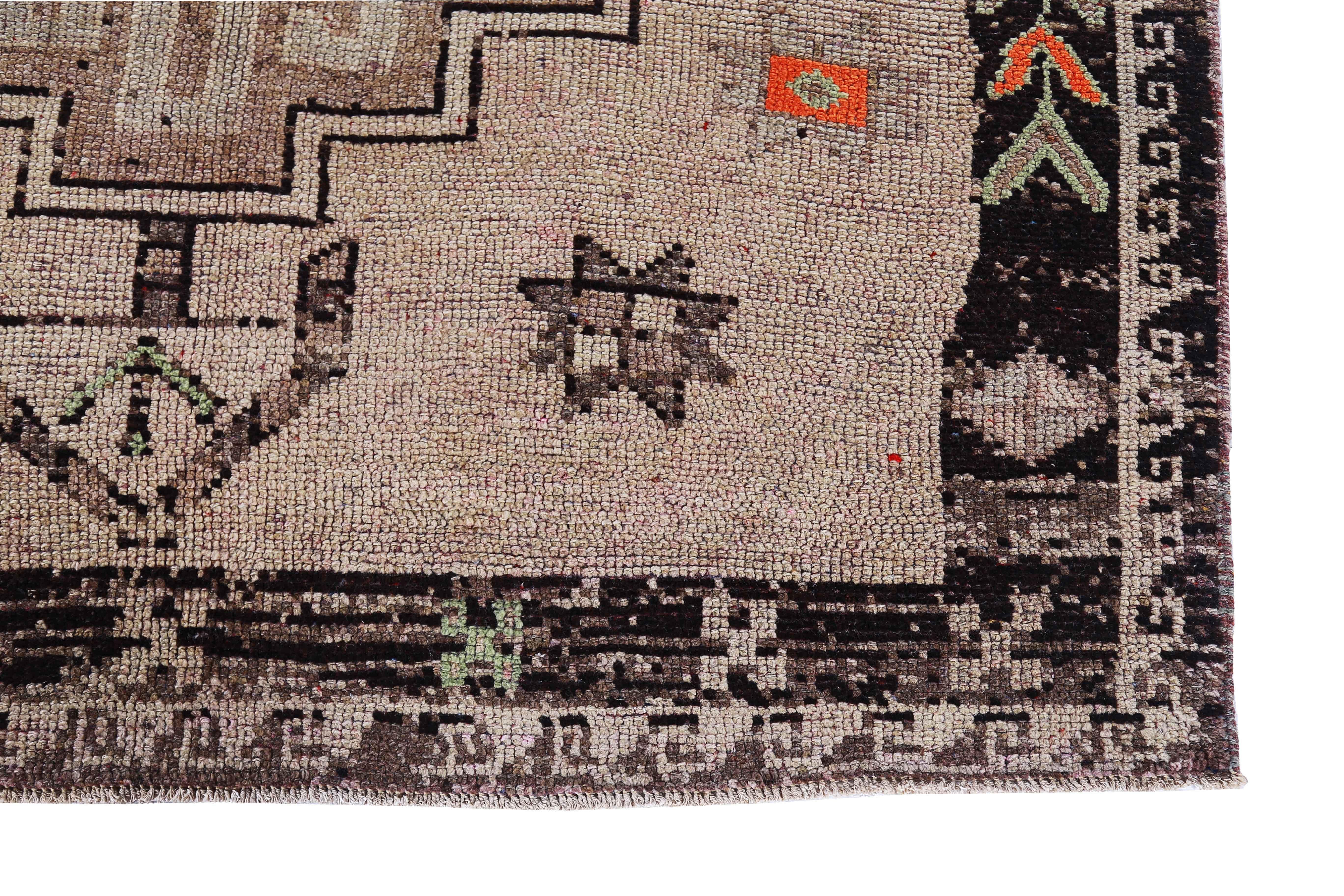 Tissé à la main Tapis persan ancien design azerbaïdjan en vente