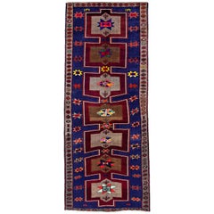 Antiker persischer Teppich im Aserbaidschanischen Design