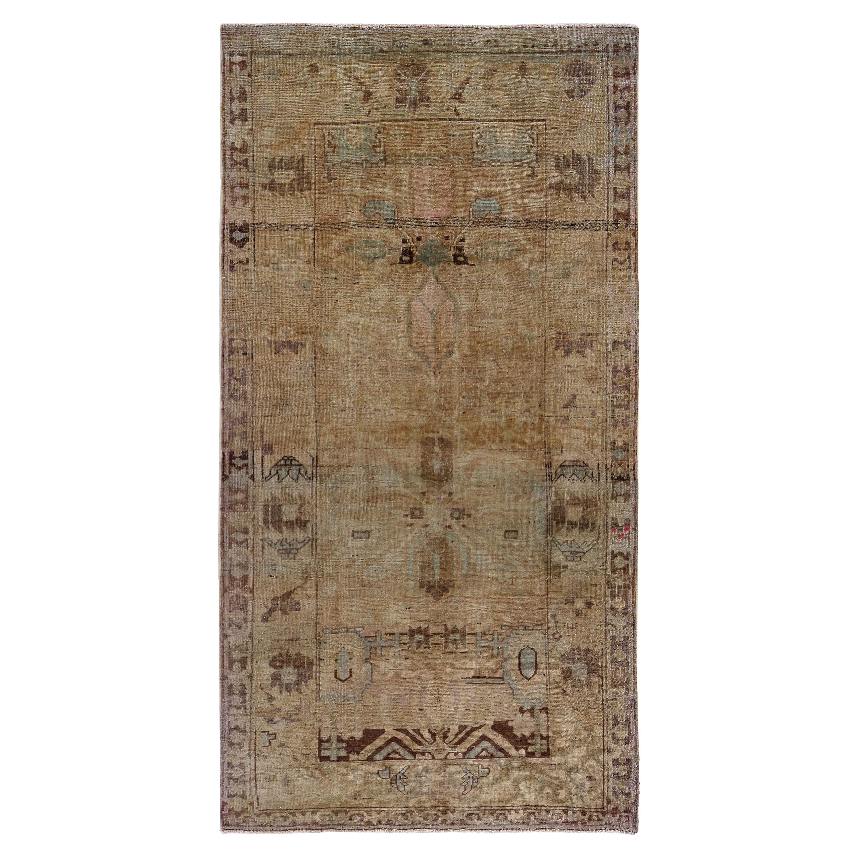 Antique Persian Area Rug Bijar Design