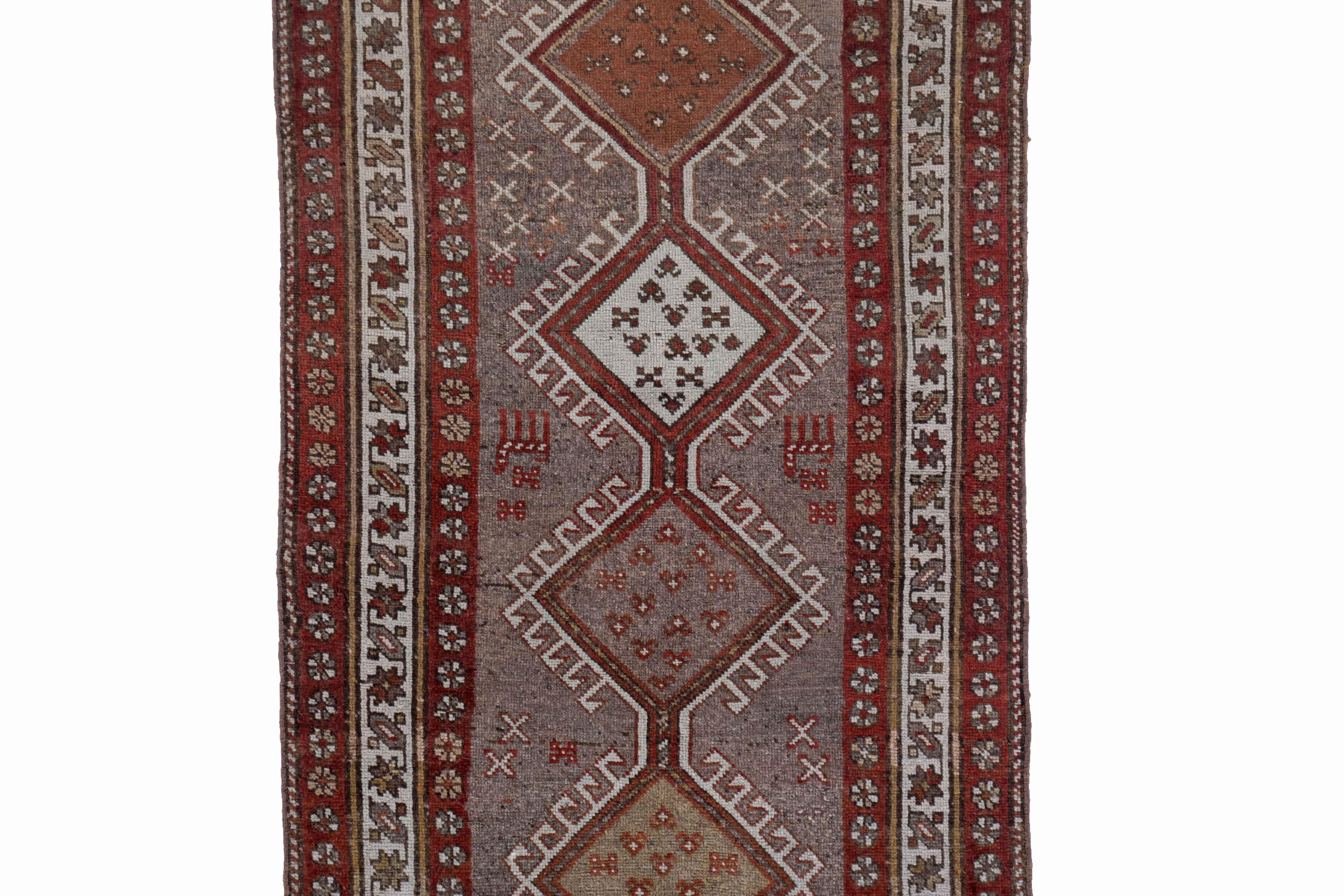 Altro Tappeto persiano antico Bijar Design in vendita