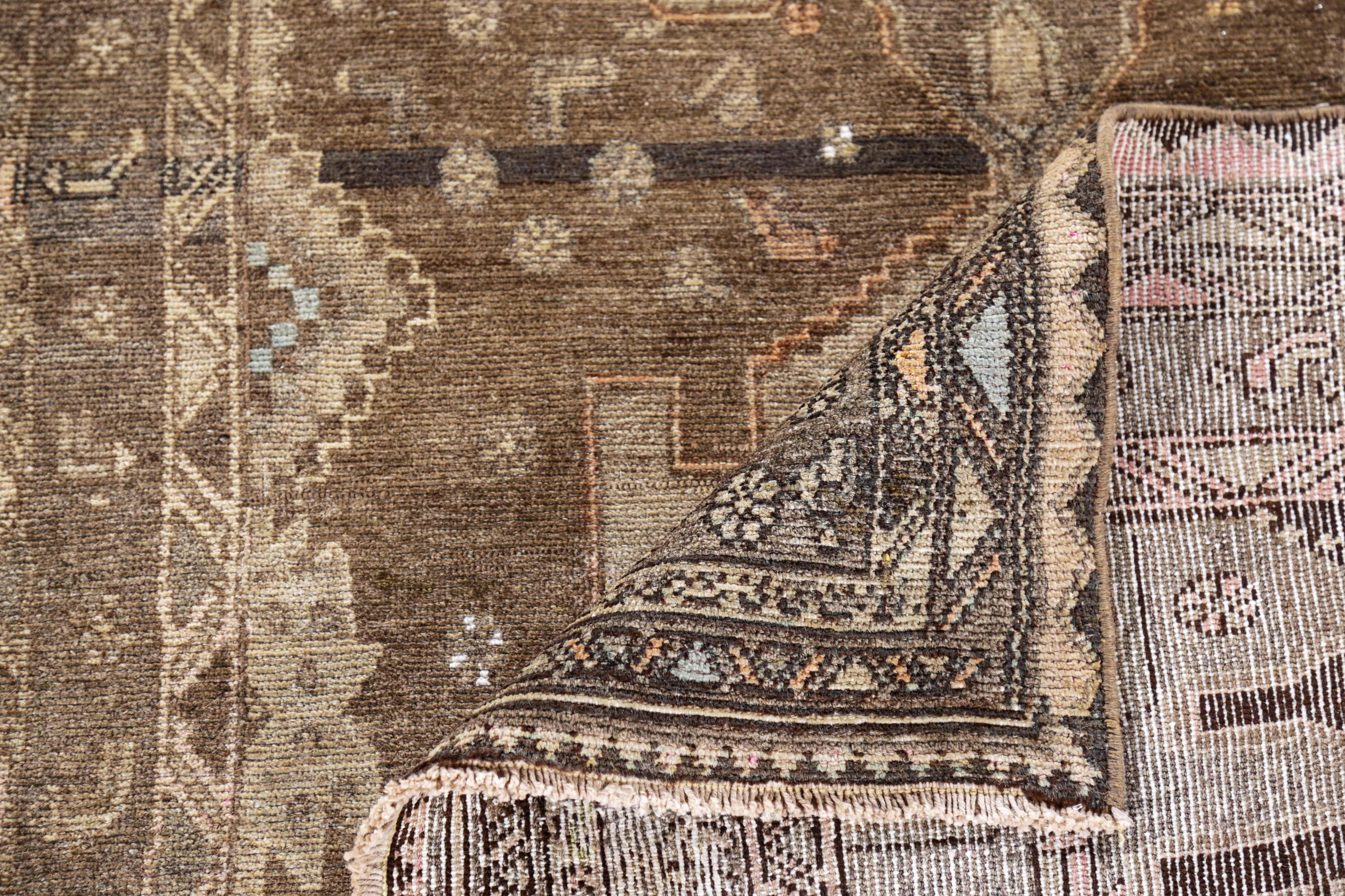 20ième siècle Tapis persan ancien design Bijar en vente