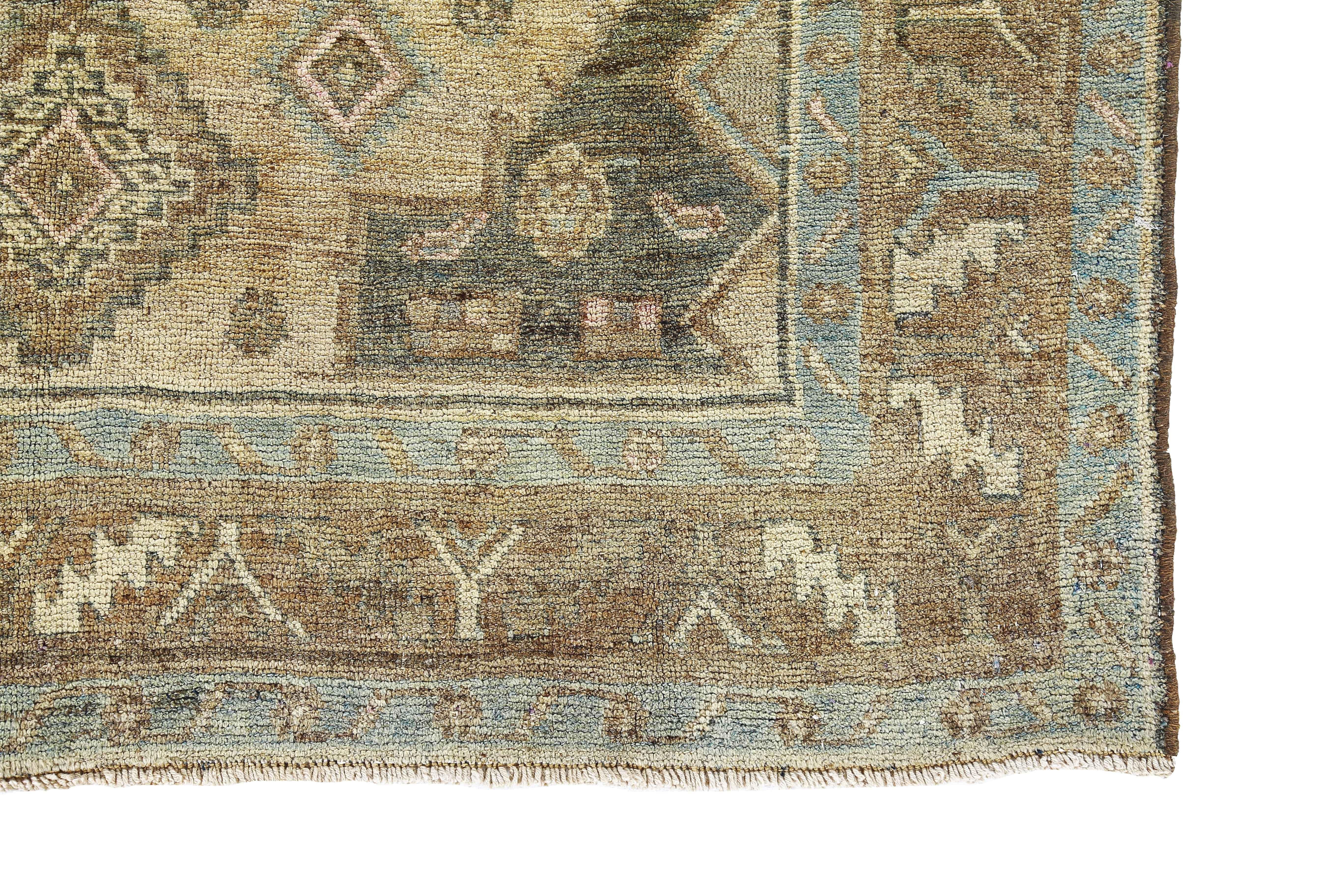 Hand-Woven Antique Persian Area Rug Bijar Design For Sale