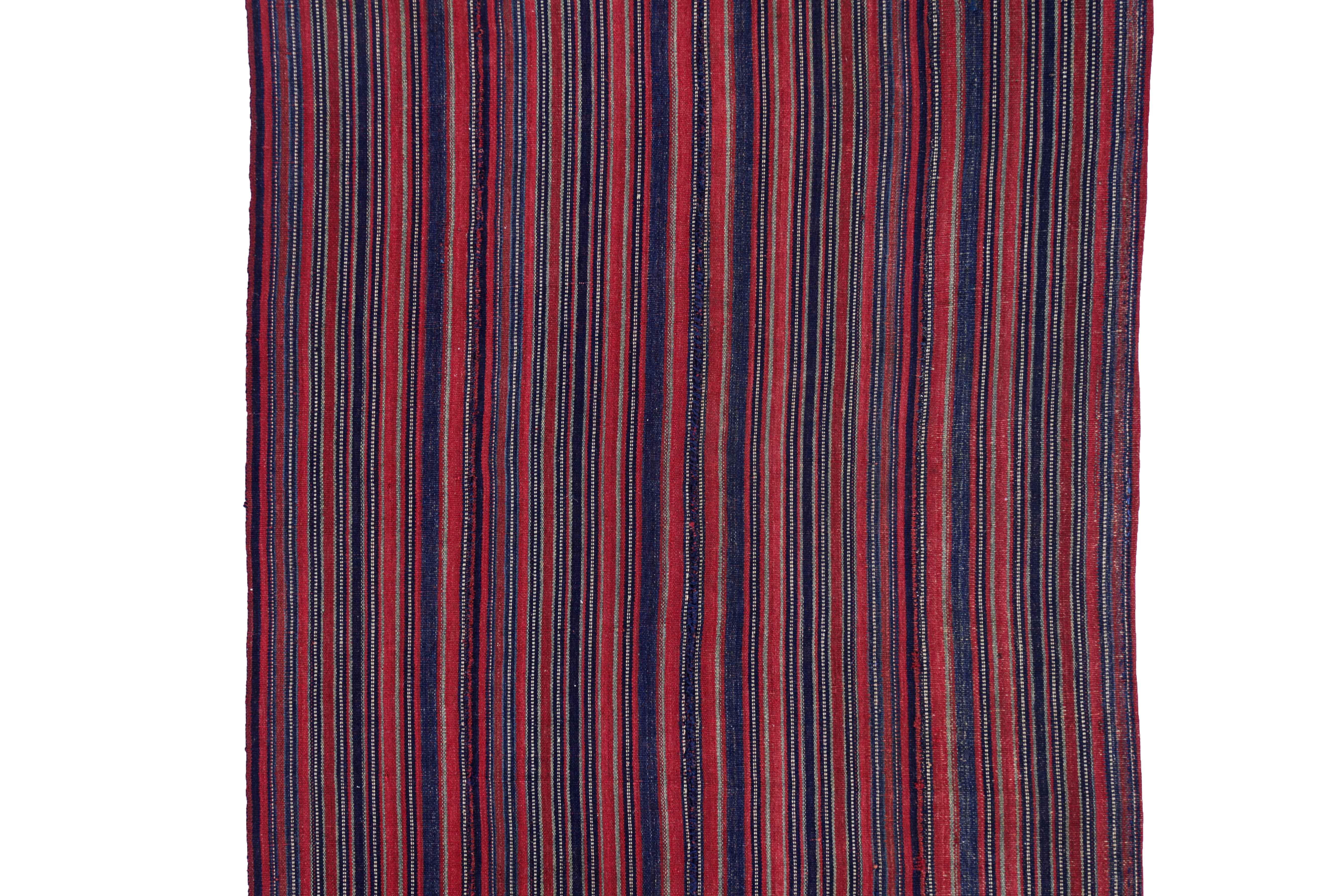 Antiker persischer Teppich mit Jajim-Muster (Sonstiges) im Angebot