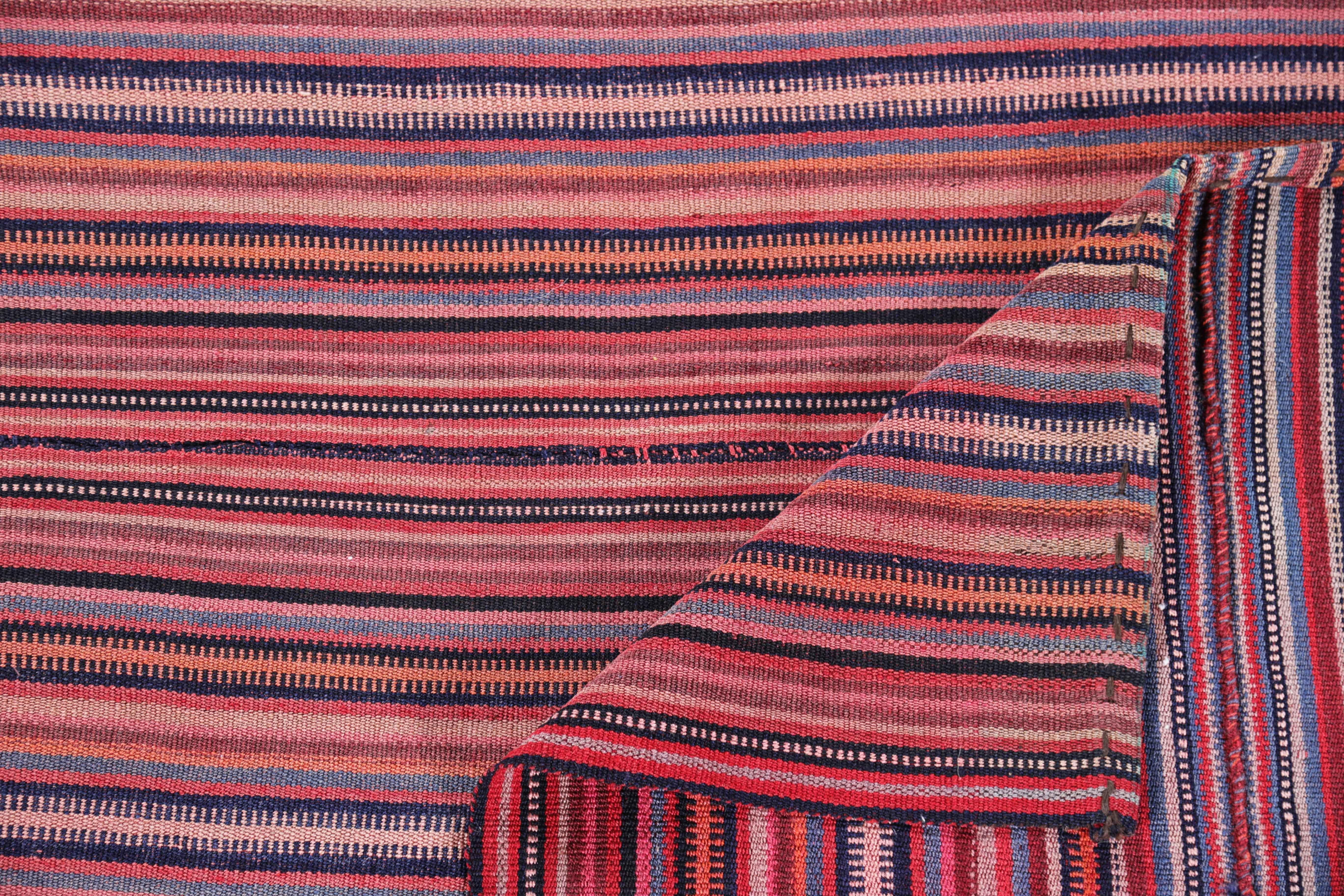 Antiker persischer Teppich mit Jajim-Muster im Zustand „Hervorragend“ im Angebot in Dallas, TX