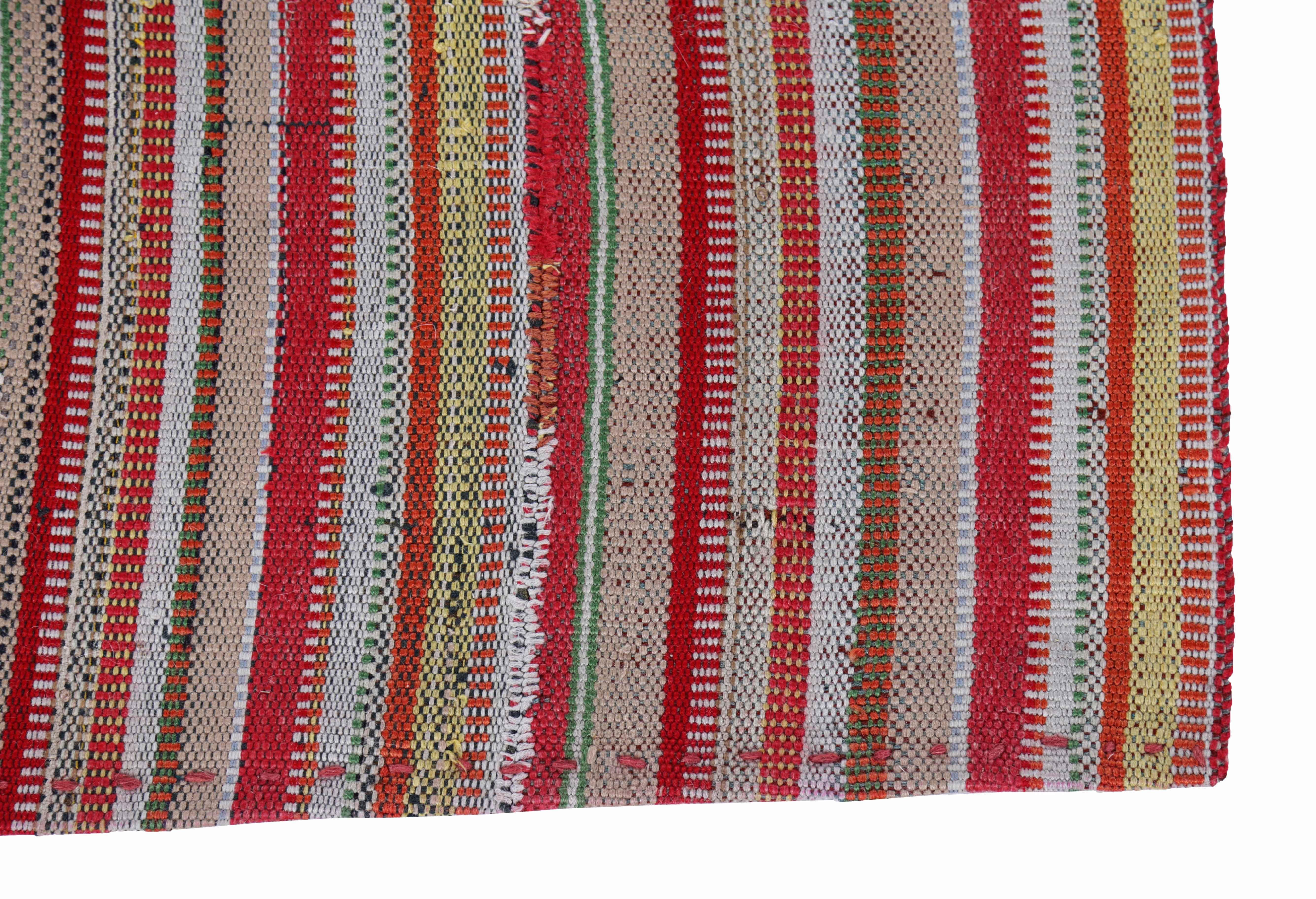 Antiker persischer Teppich mit Jajim-Muster (Persisch) im Angebot