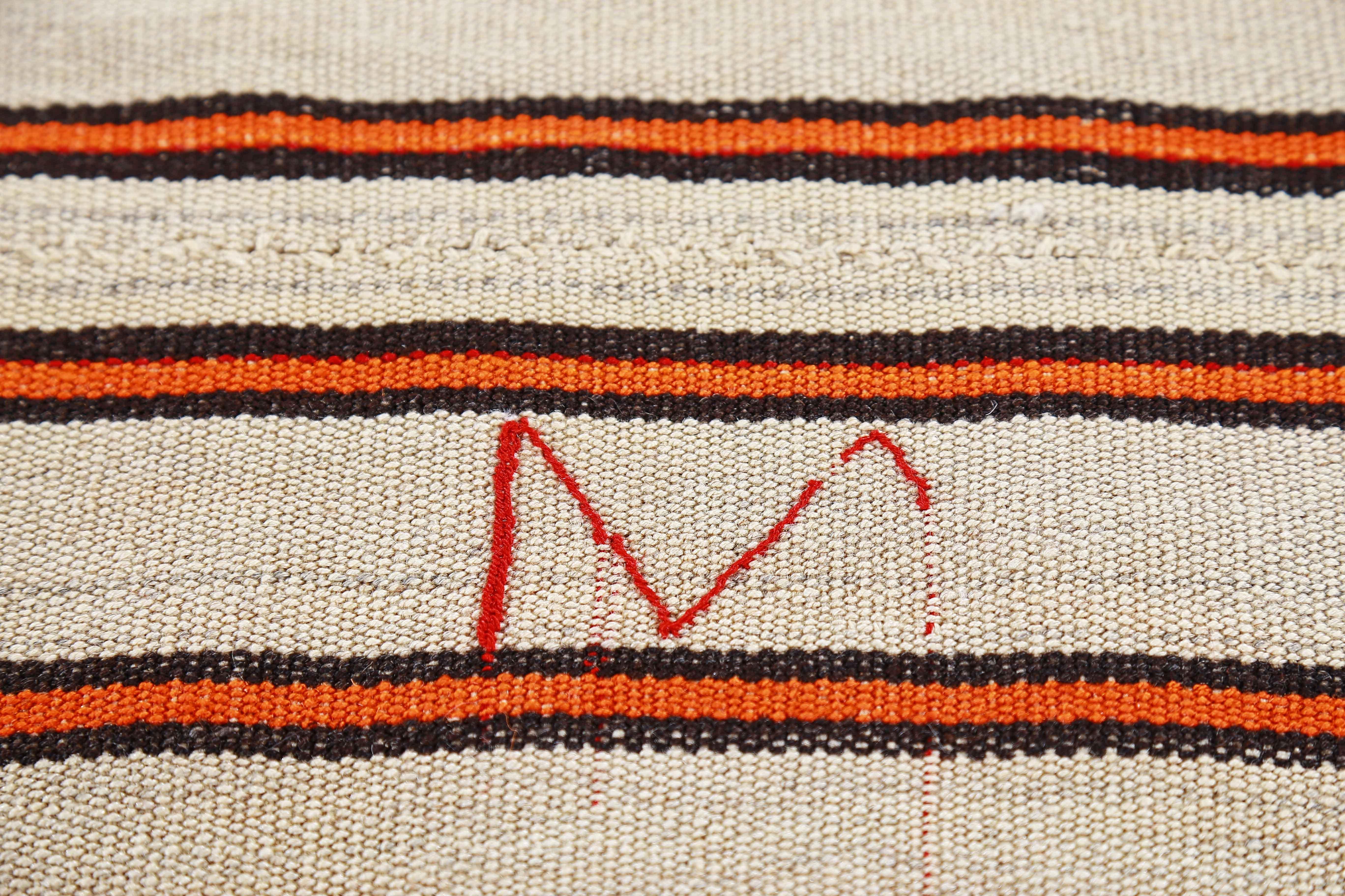 Perse Tapis persan ancien design Jajim en vente