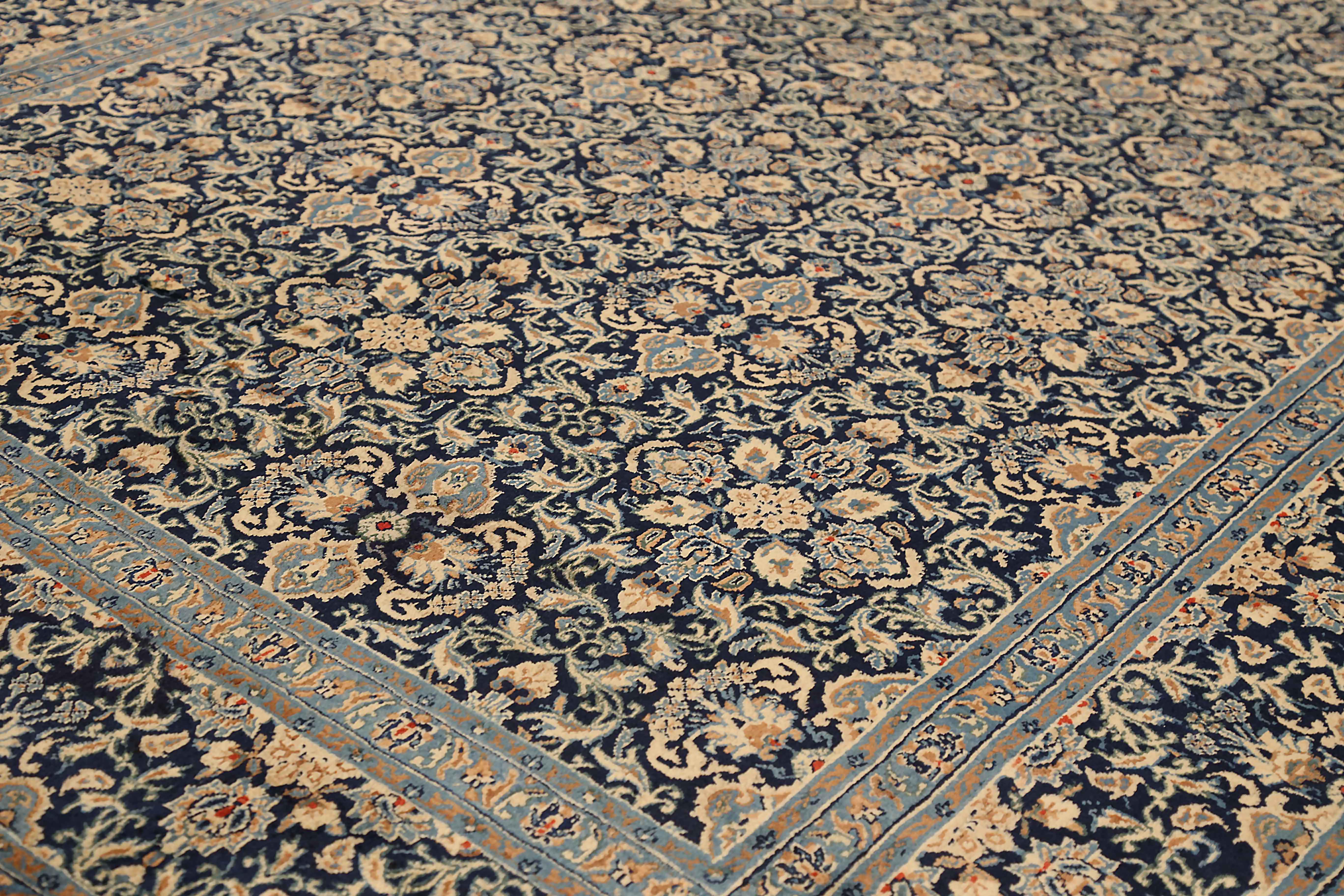 Perse Tapis persan ancien à motif Kashan en vente