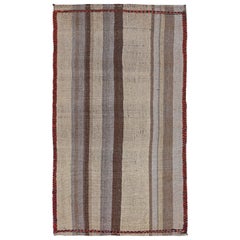 Tapis persan ancien à motif Kilim