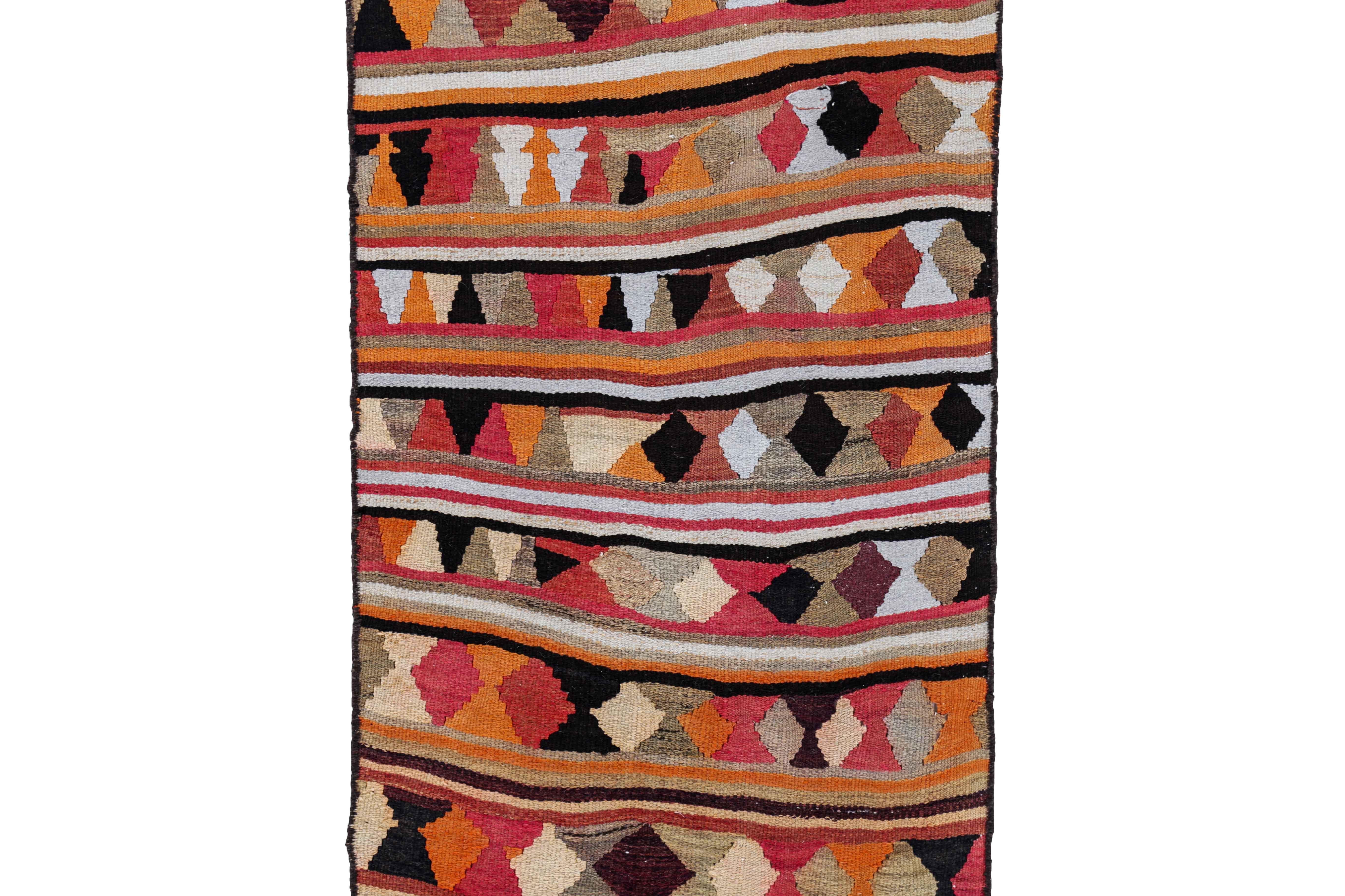 Persiano Antico tappeto persiano Rug & Kilim Design in vendita