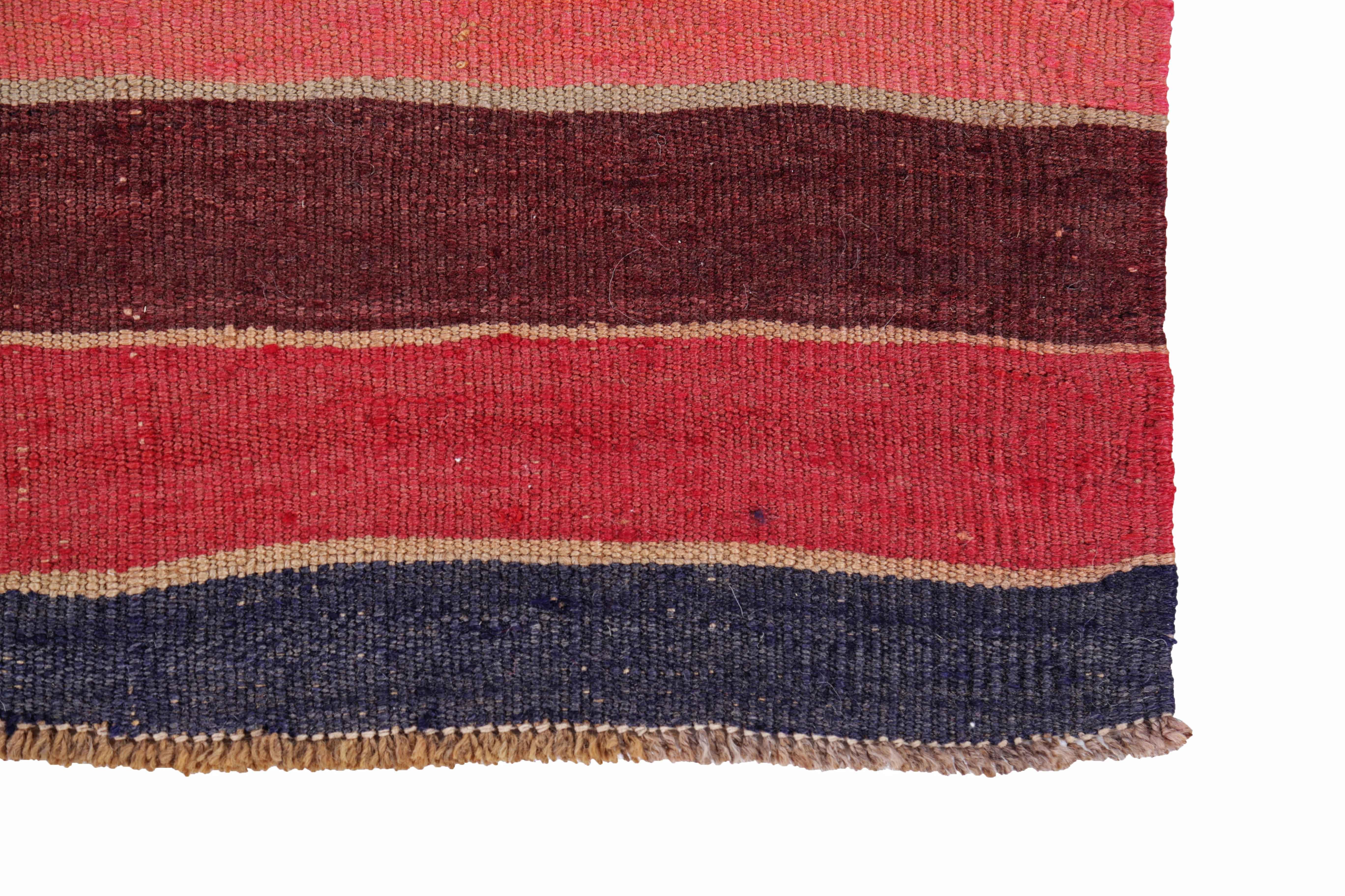Antiker persischer Teppich im Kelim-Design (Handgewebt) im Angebot