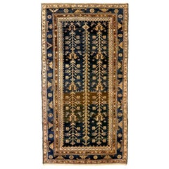 Antiker persischer Teppich im Kolyai-Design