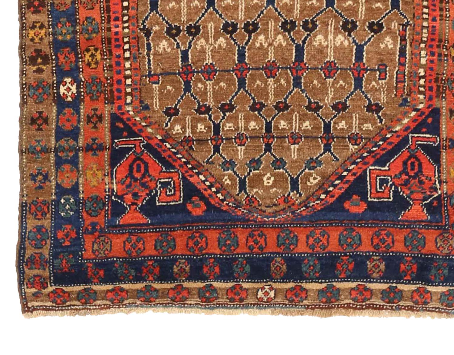 Autre Tapis persan ancien à motif Kolyai en vente