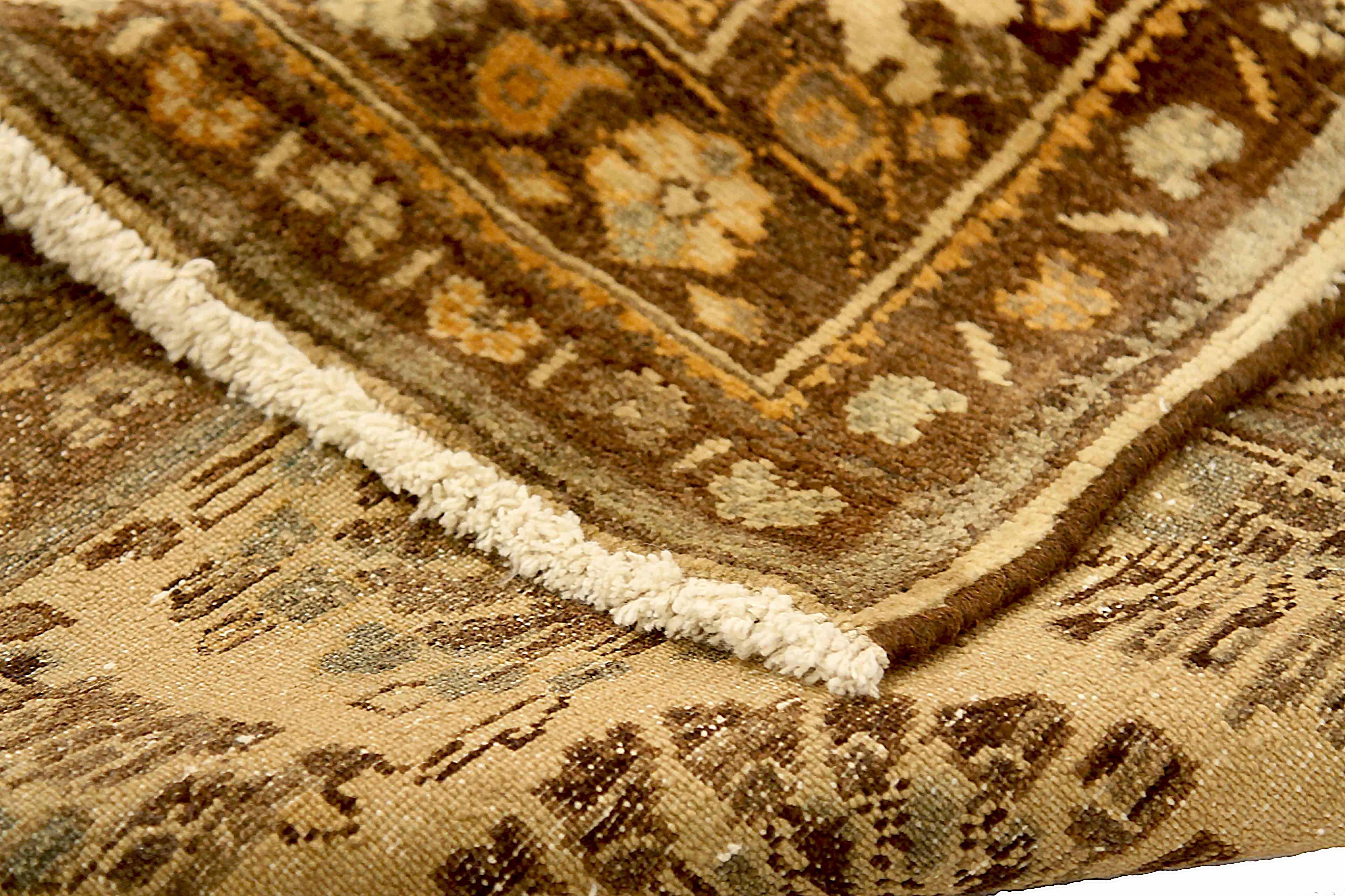 Tessuto a mano Tappeto persiano antico Malayer Design in vendita