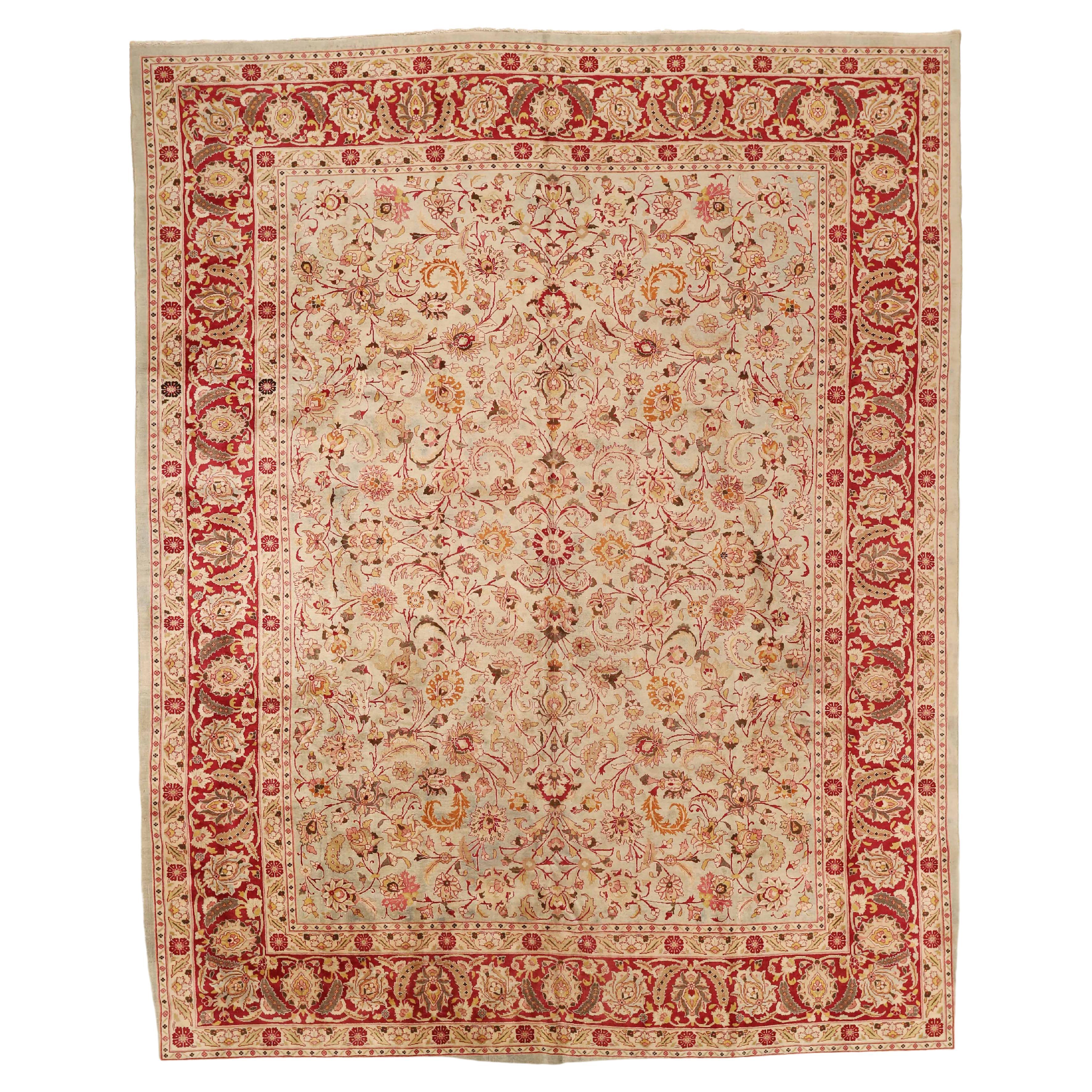 Antiker persischer Teppich im Mashad-Design im Angebot