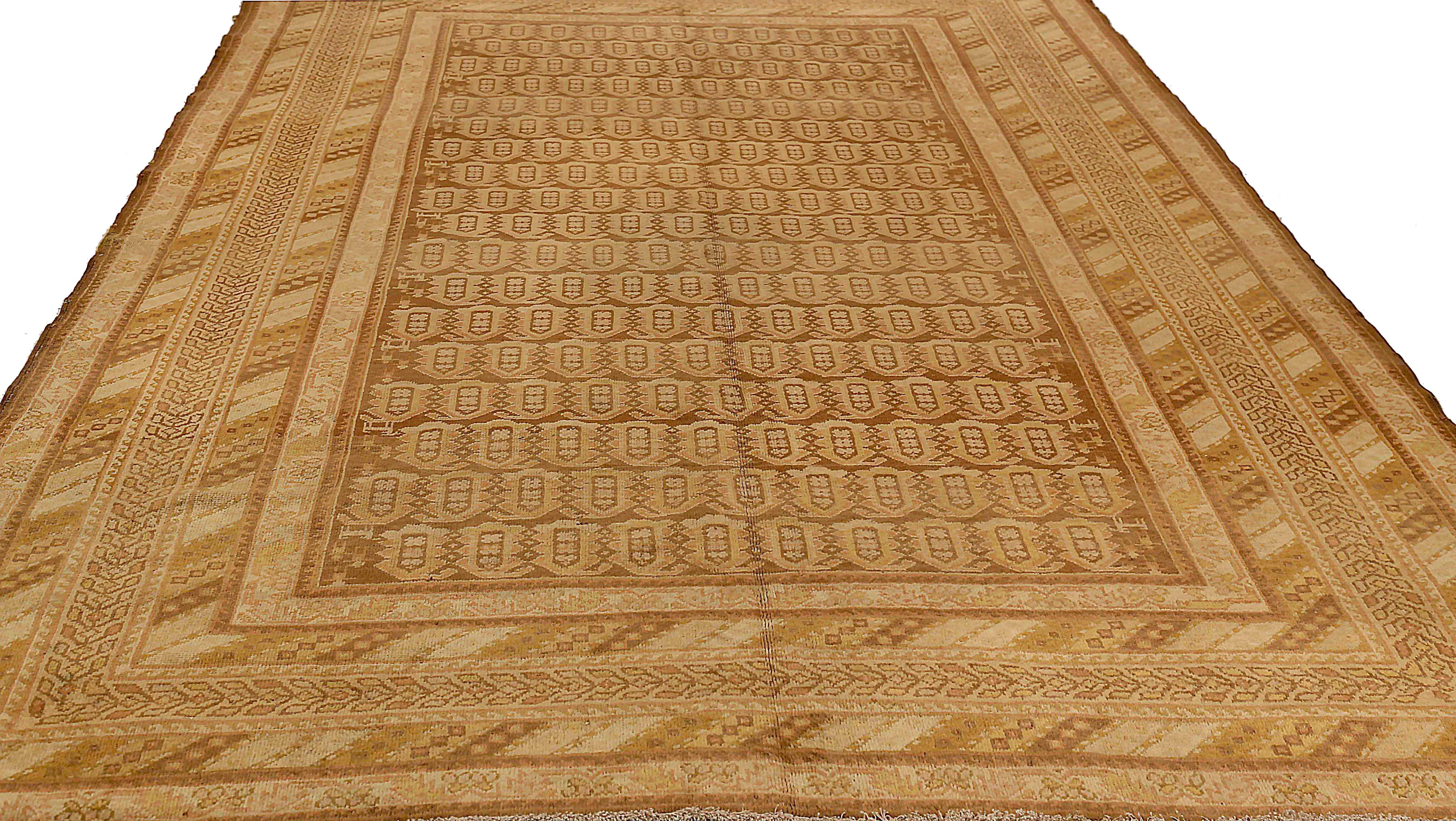 Antique Persian area rug handwoven from the finest sheep’s wool. It’s colored with all-natural vegetable dyes that are safe for humans and pets. It’s a traditional Meshkin design handwoven by expert artisans. It’s a lovely area rug that can be