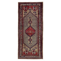Antiker persischer Teppich im Sarab-Design