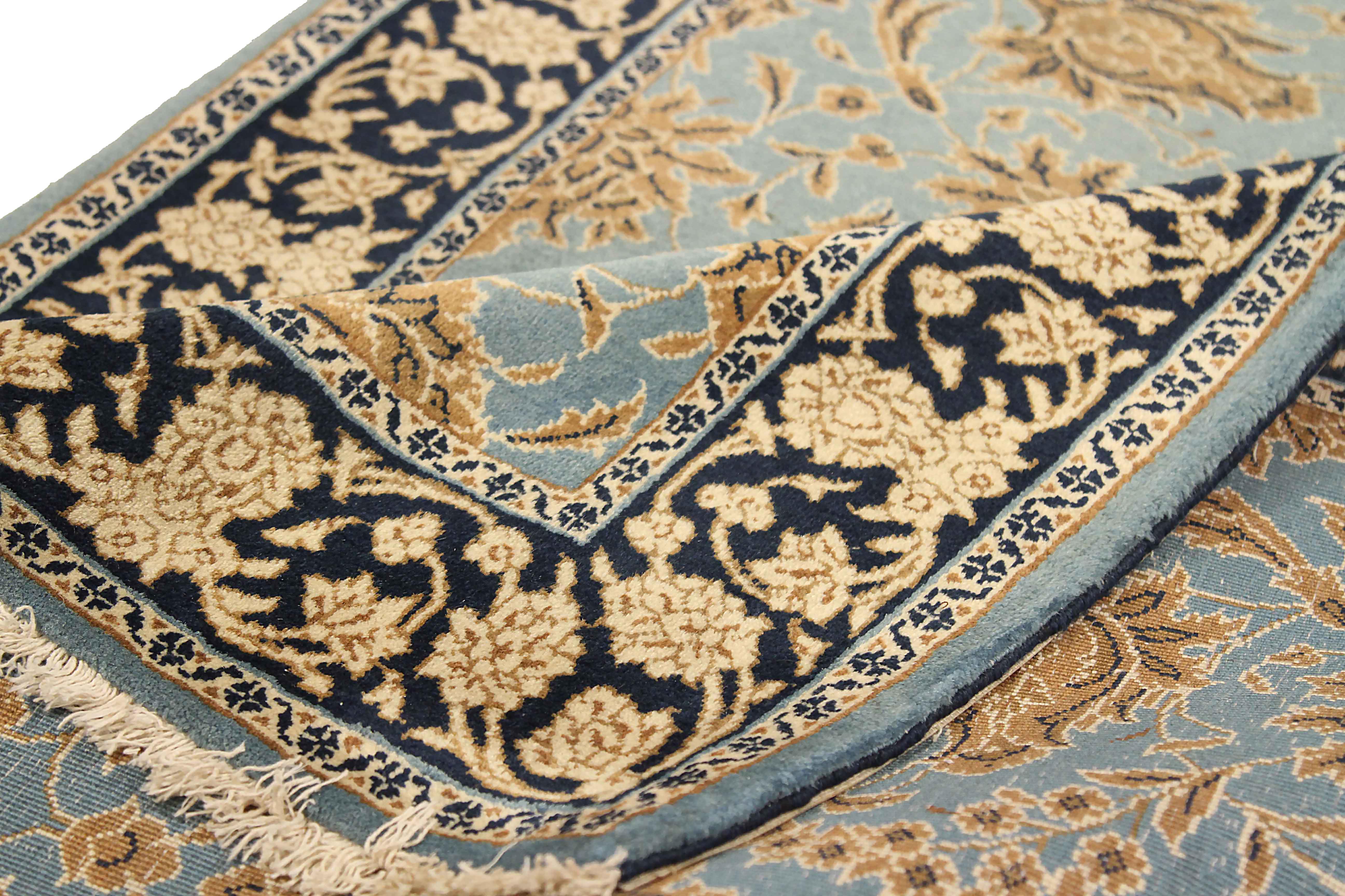 Perse Tapis persan ancien design Sarouk en vente