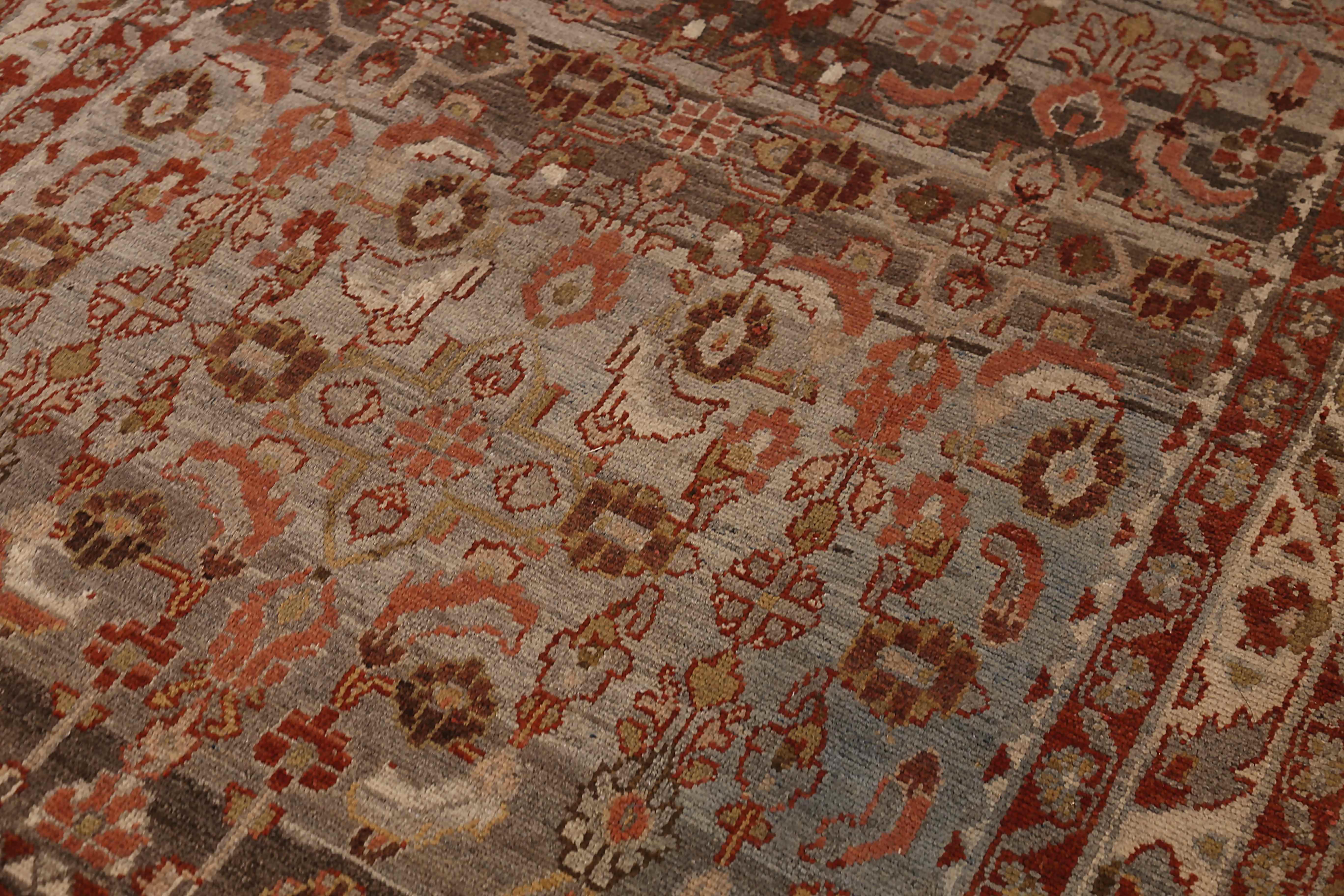 Autre Tapis persan ancien à motif Saveh en vente