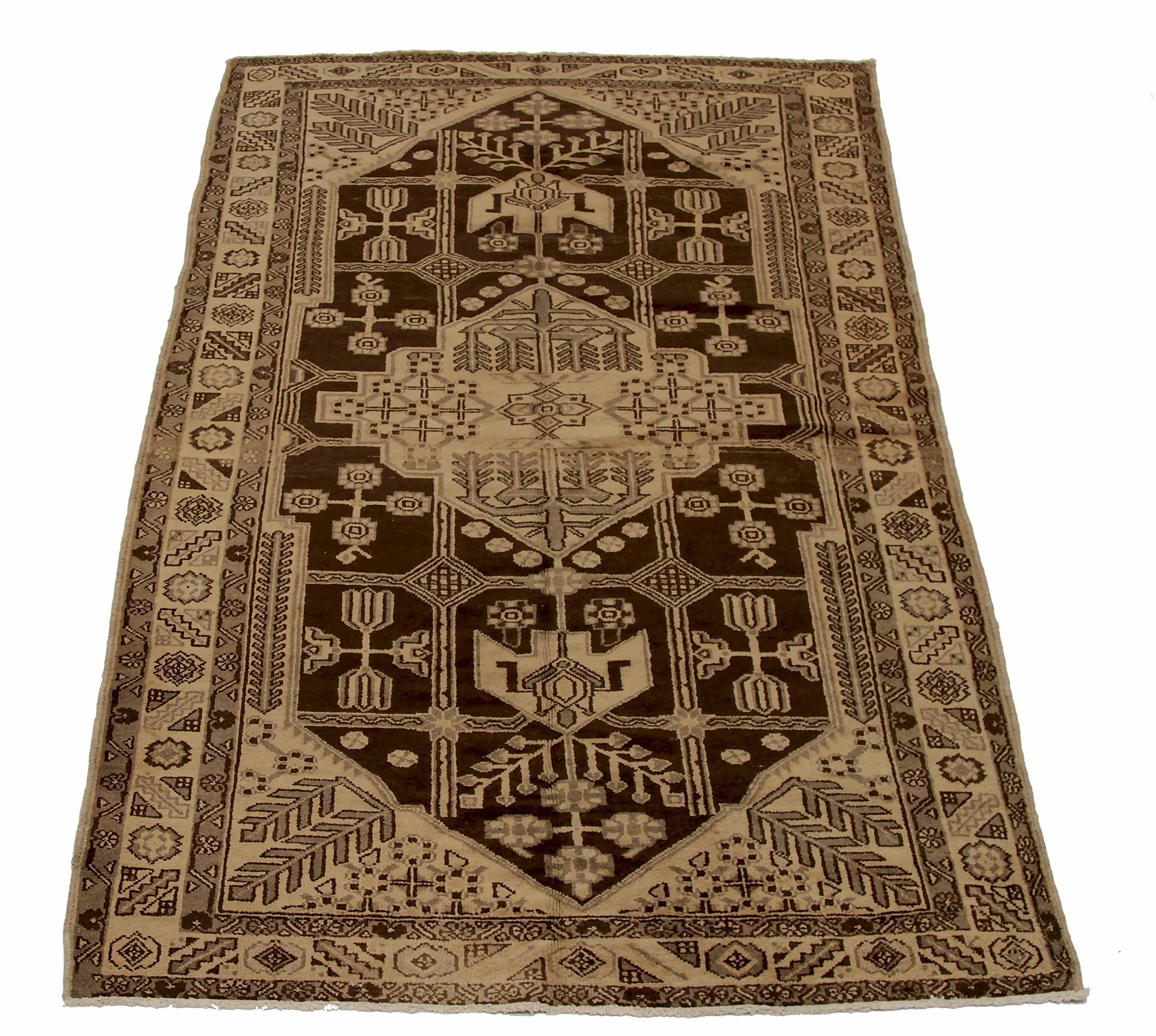 Antique Persian area rug handwoven from the finest sheep’s wool. It’s colored with all-natural vegetable dyes that are safe for humans and pets. It’s a traditional Shahsavan design handwoven by expert artisans. It’s a lovely area rug that can be