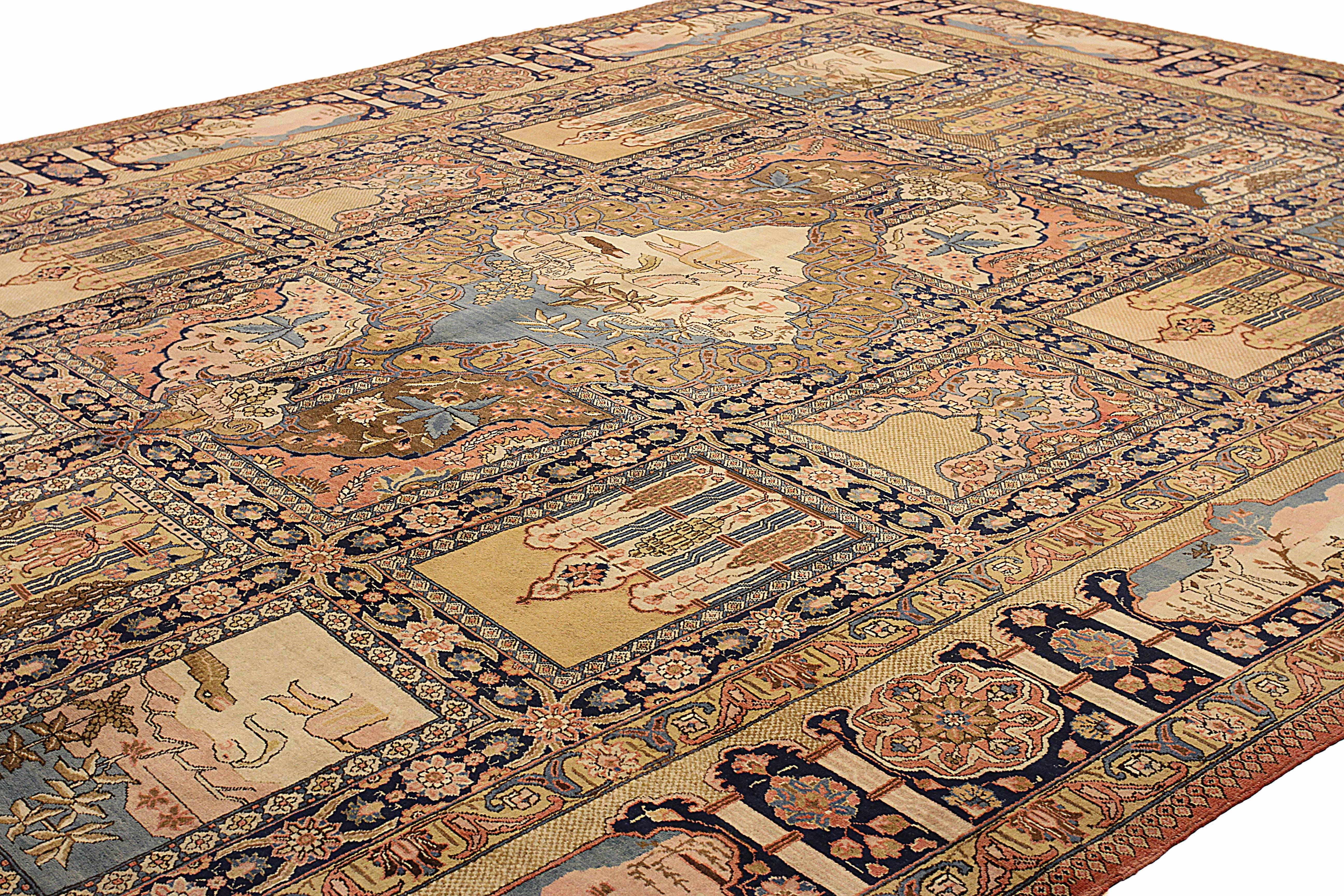 Antiker persischer Teppich im Tabriz-Design (Persisch) im Angebot