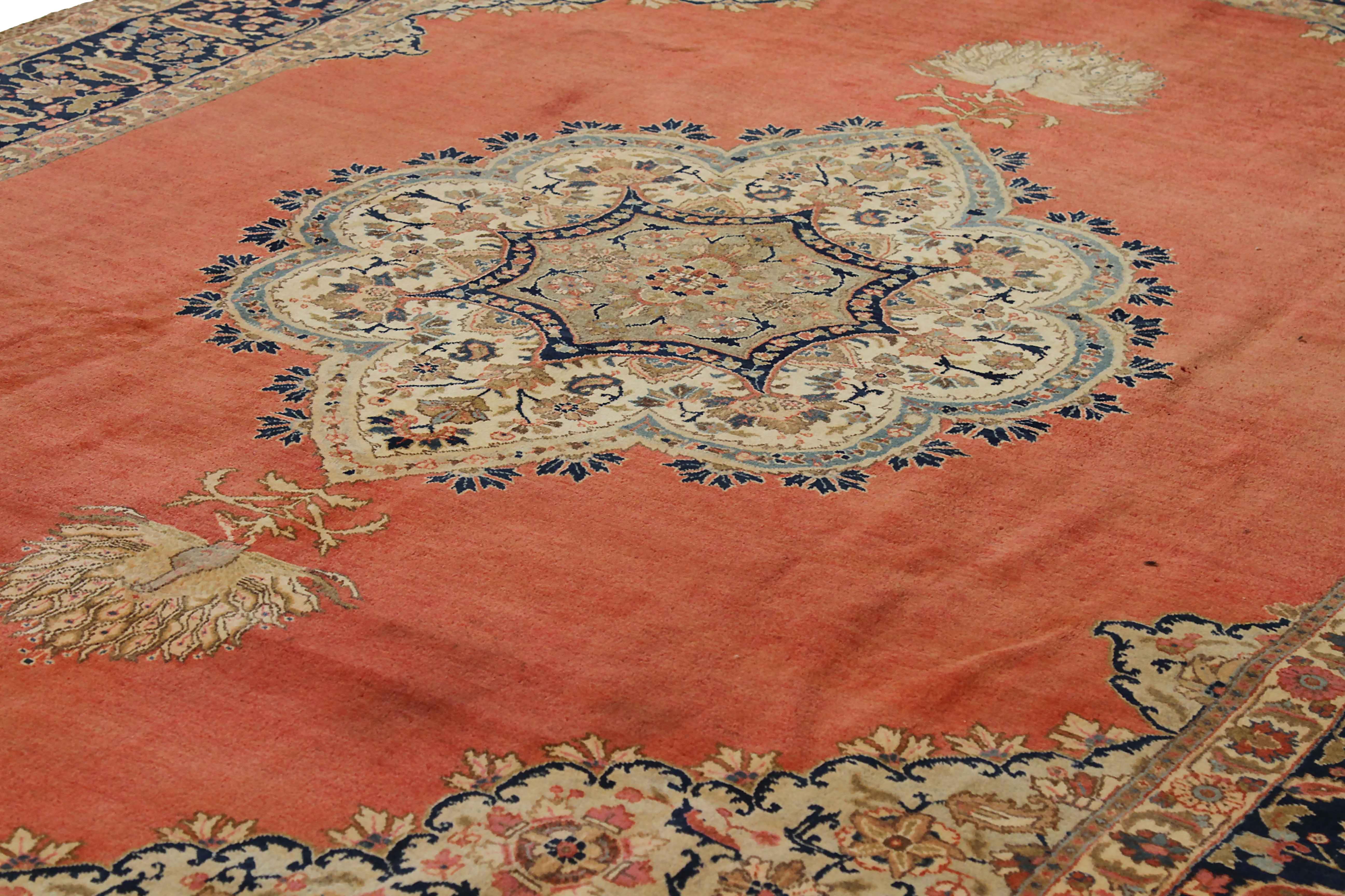 Persiano Tappeto persiano antico Tabriz Design in vendita
