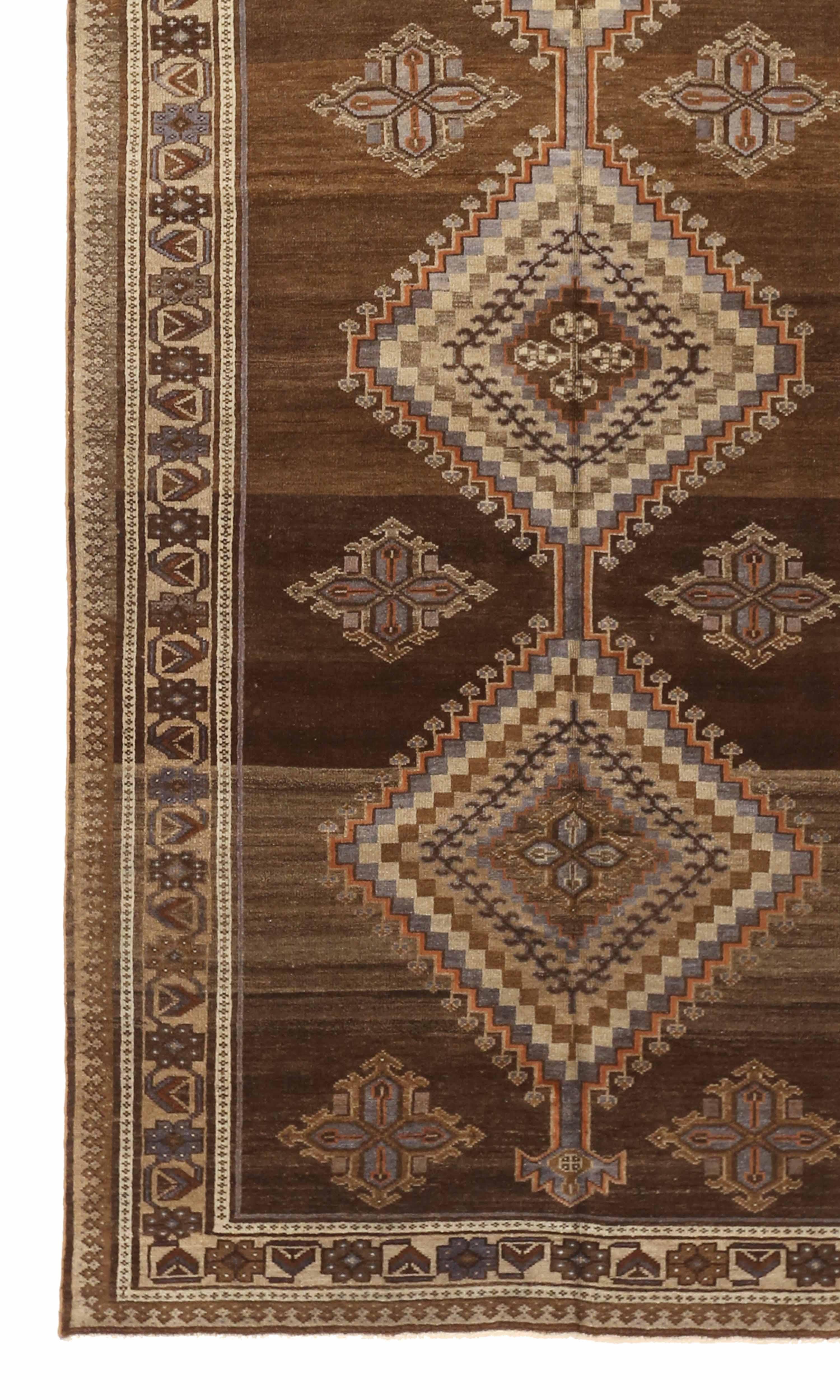 Autre Tapis persan ancien à motif Varamin en vente