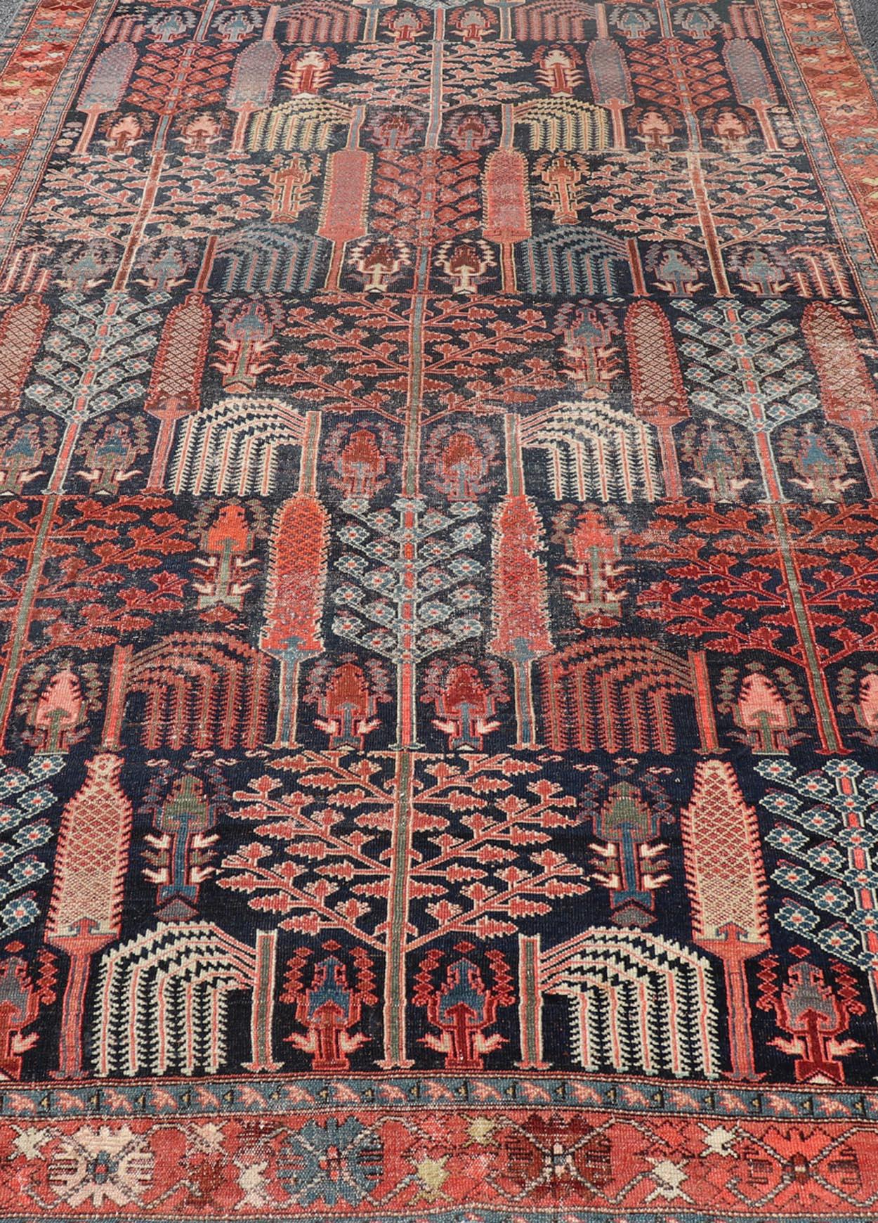 Antique Persian Bakhshaish Rug with All-Over Tree and Willow Design For Sale 4