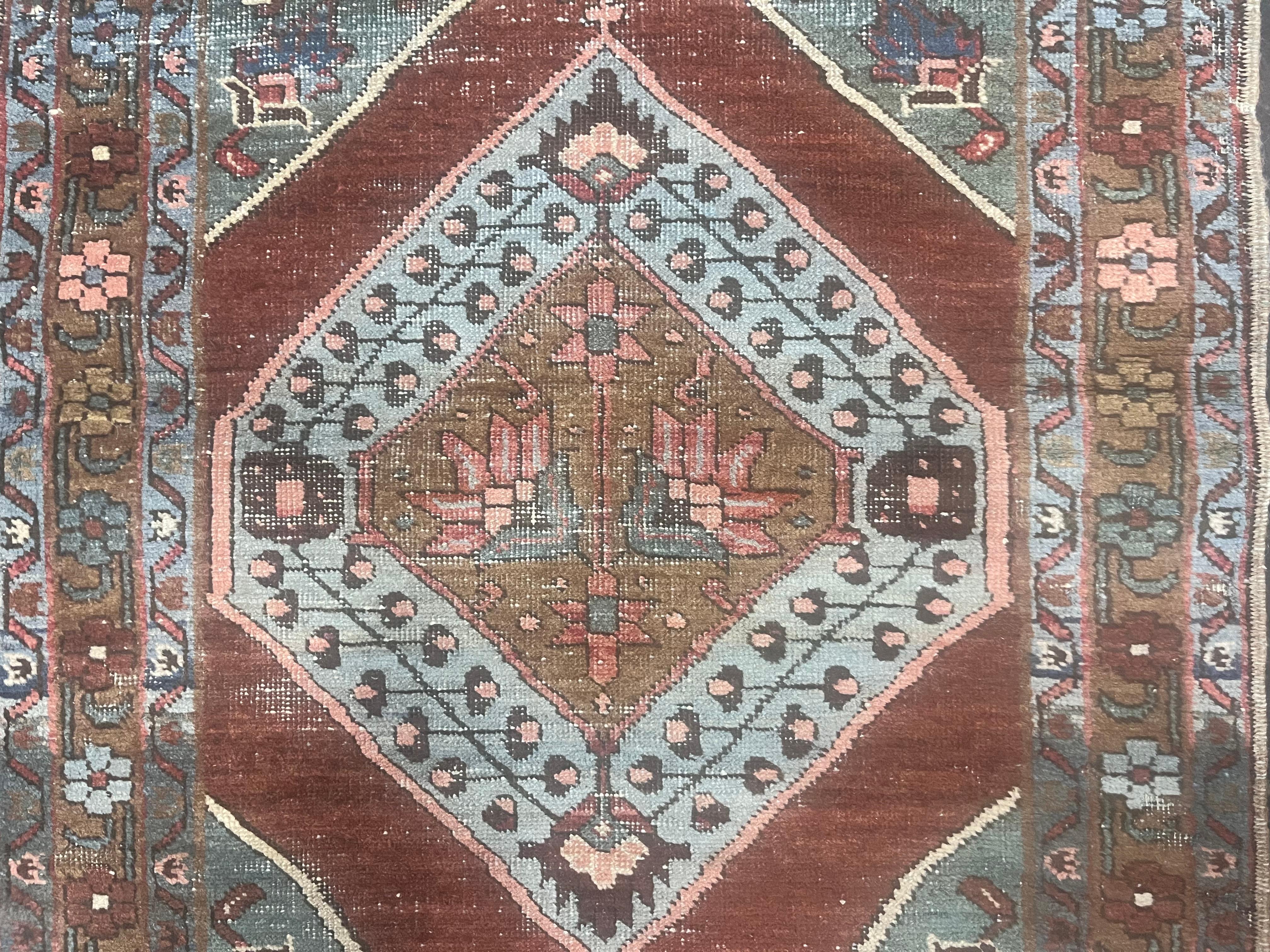Antiker persischer Bakhshayesh-Teppich 2'9