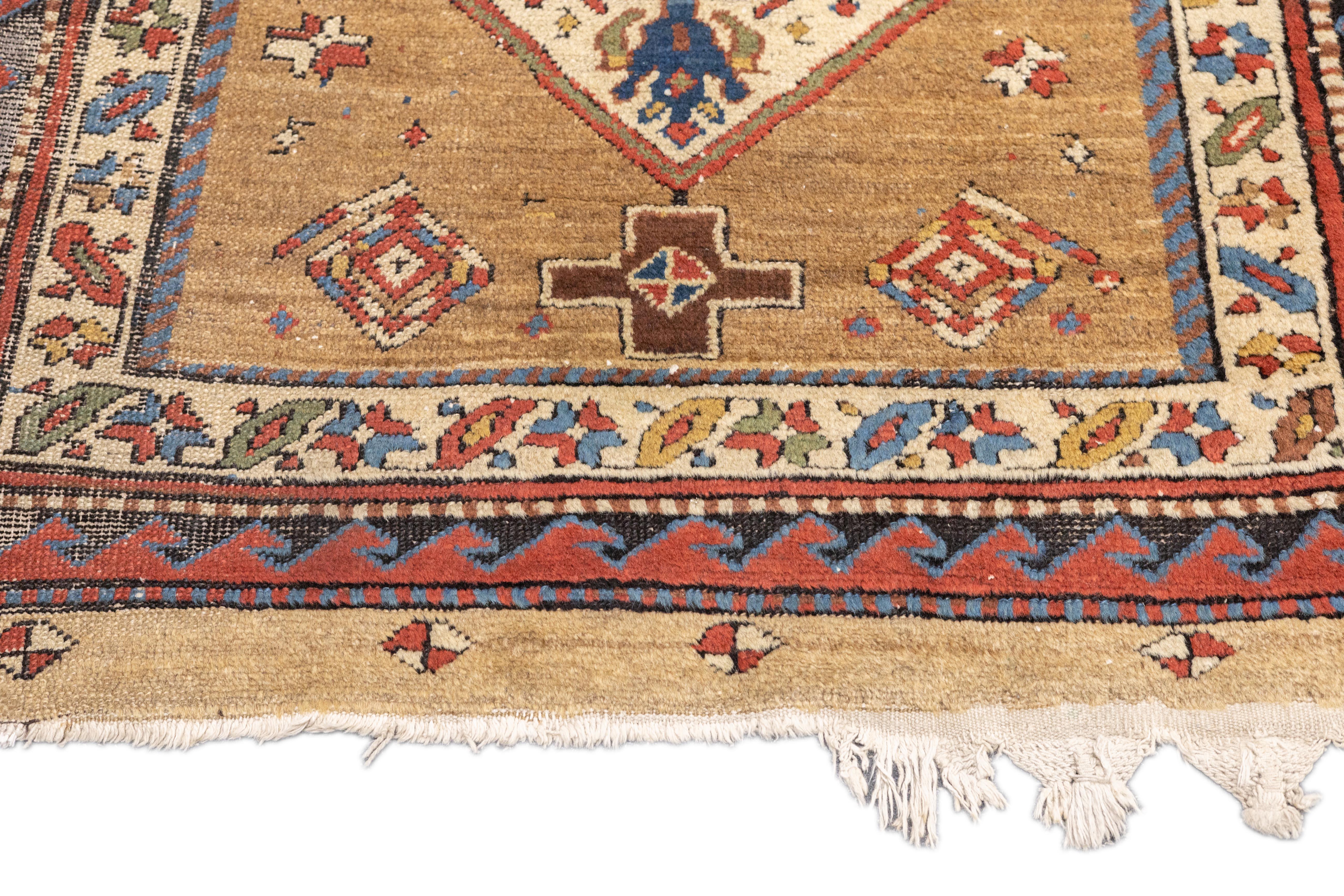 Antiker persischer Bakhshayesh-Teppich 3'6'' x 8'9'' (Handgeknüpft) im Angebot