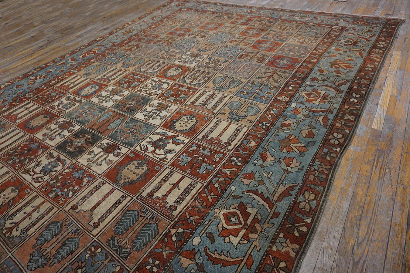 Antiker persischer Bakhtiar-Teppich  10' 4