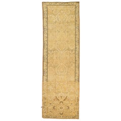 Tapis de course persan antique Bakhtiar avec détails botaniques marron et ivoire