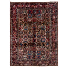 Antique Persian Bakhtiari Carpet, Excellent Condition