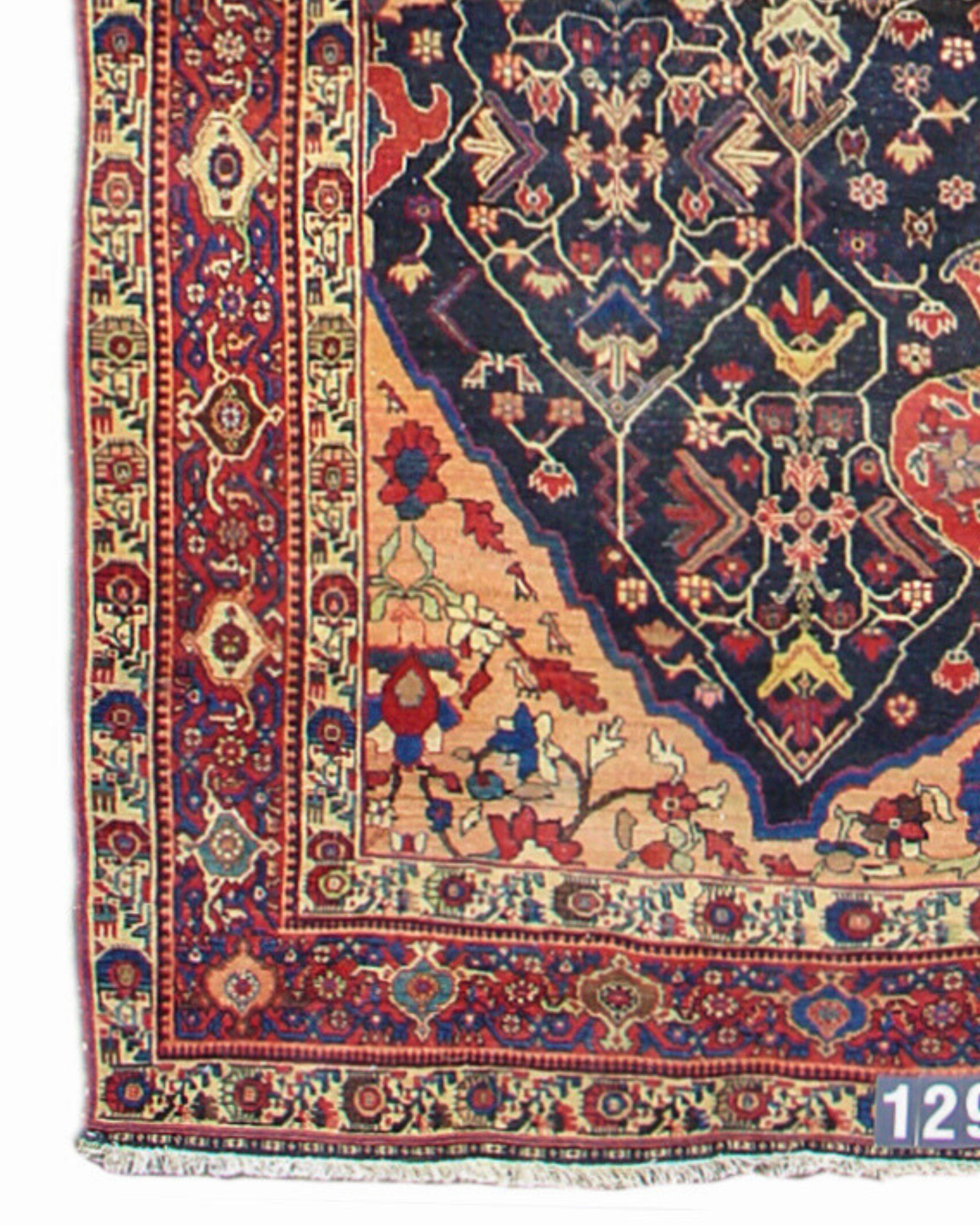 Antique Persian Bakhtiari Carpet Rug, Early 20th Century In Excellent Condition For Sale In San Francisco, CA