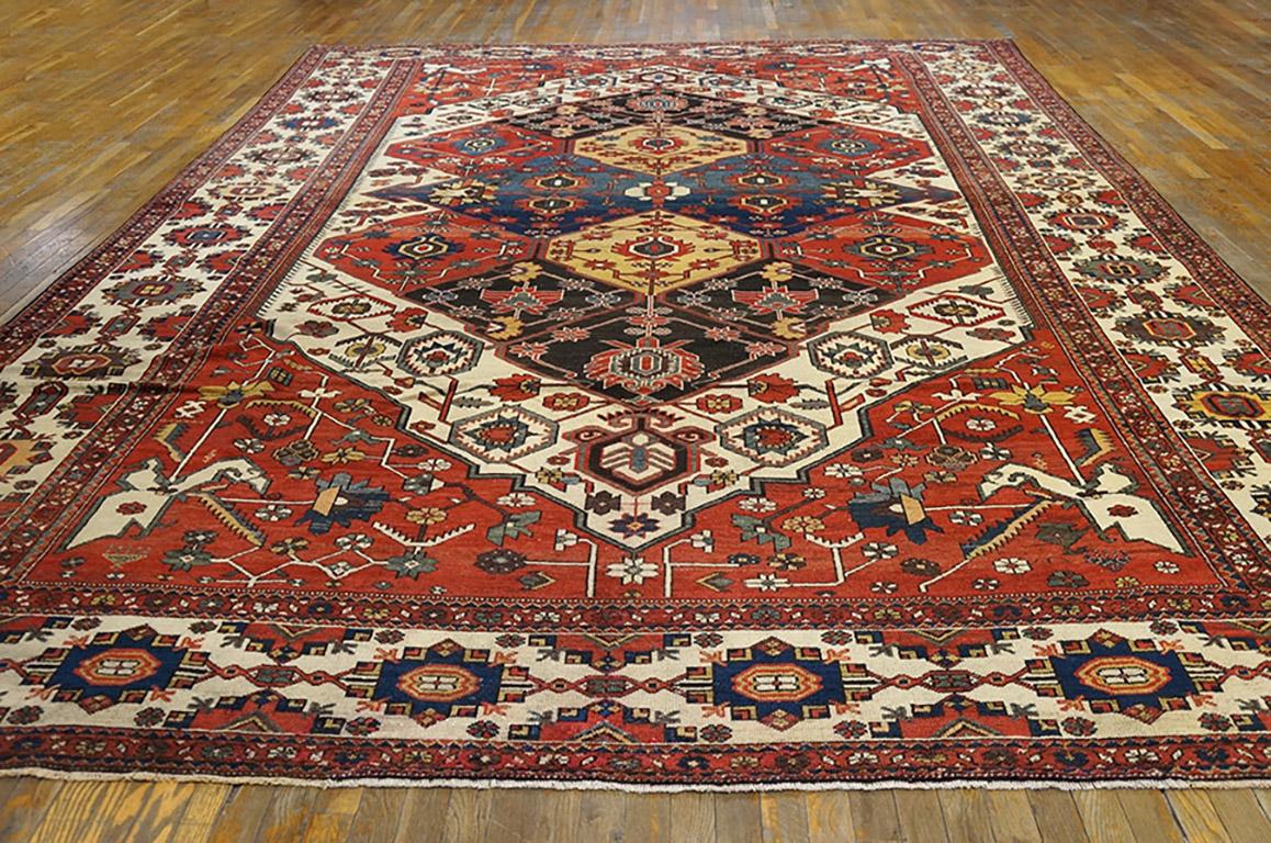 Antique Persian Bakhtiari rug, measures: 10' 2