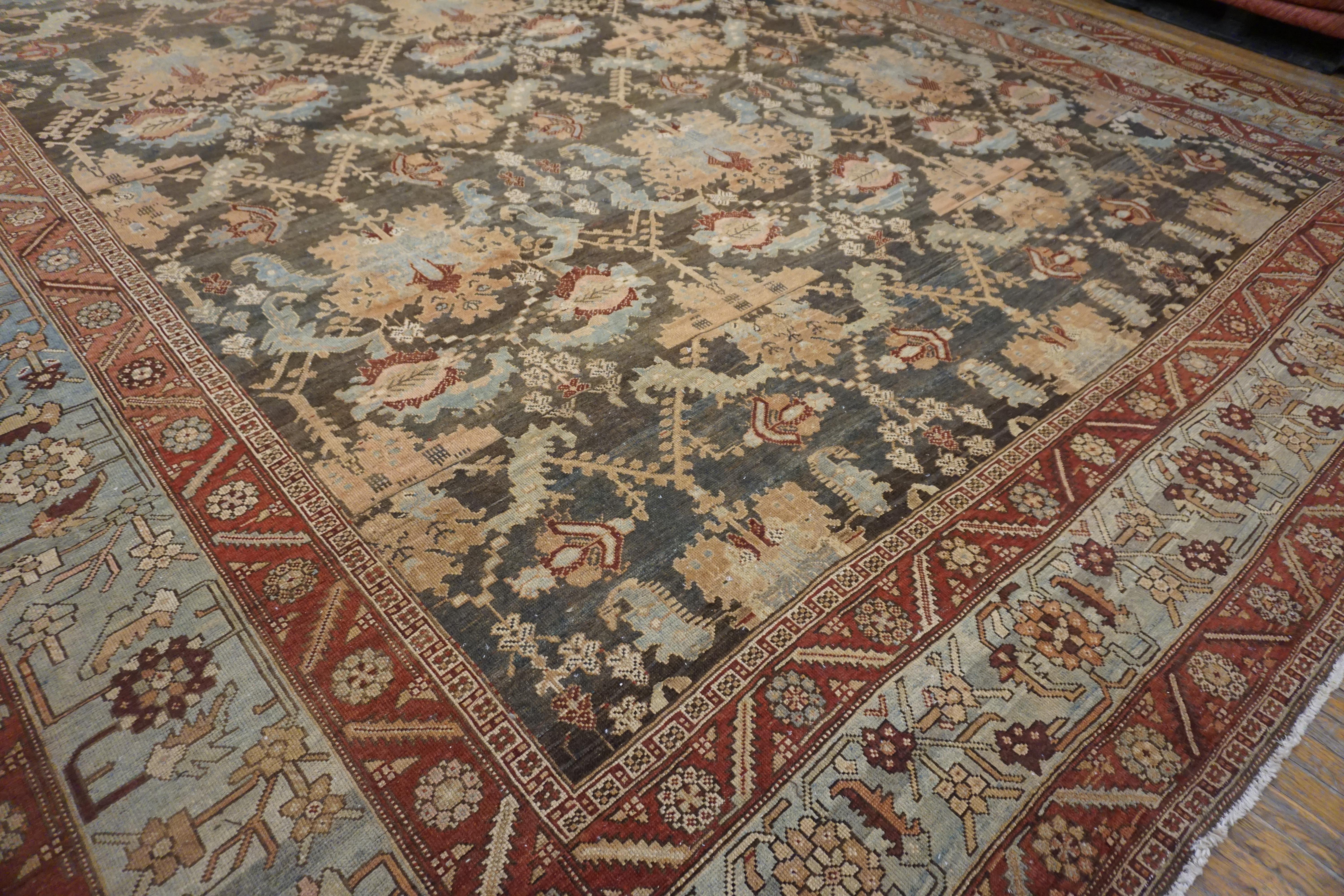 Wool Late 19th Century Persian Bakhtiari Carpet ( 13'10