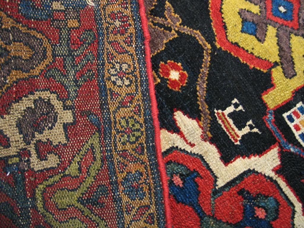 Late 19th Century Persian Bakhtiari Carpet ( 4'8
