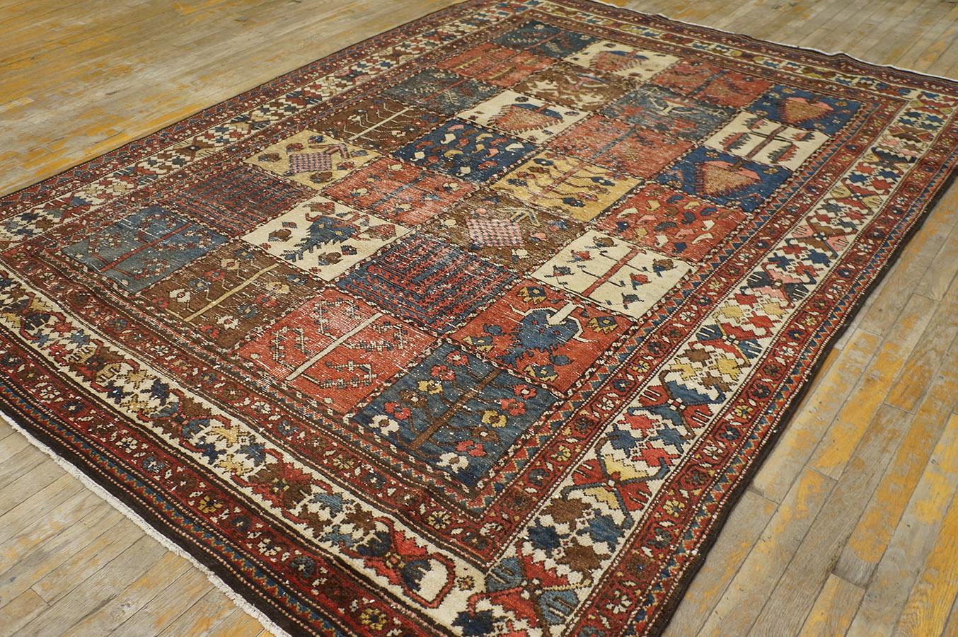 Hand-Knotted 1920s Persian Bakhtiari Garden Carpet ( 6'9'' x 9'' - 205 x 275 cm ) For Sale