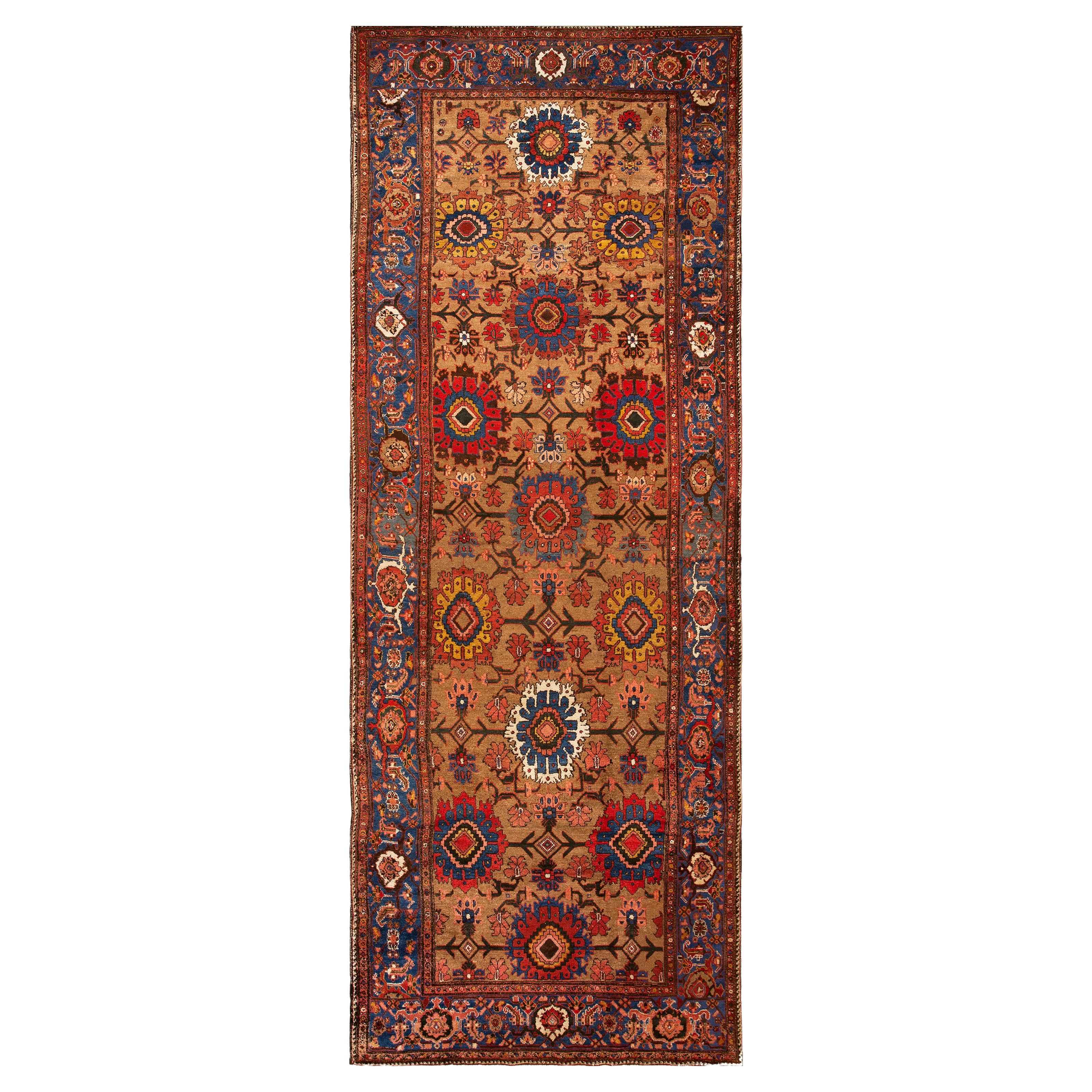 Late 19th Century Persian Bakhtiari Gallery Carpet (6'2" x 16'8" - 188 x 508 ) For Sale
