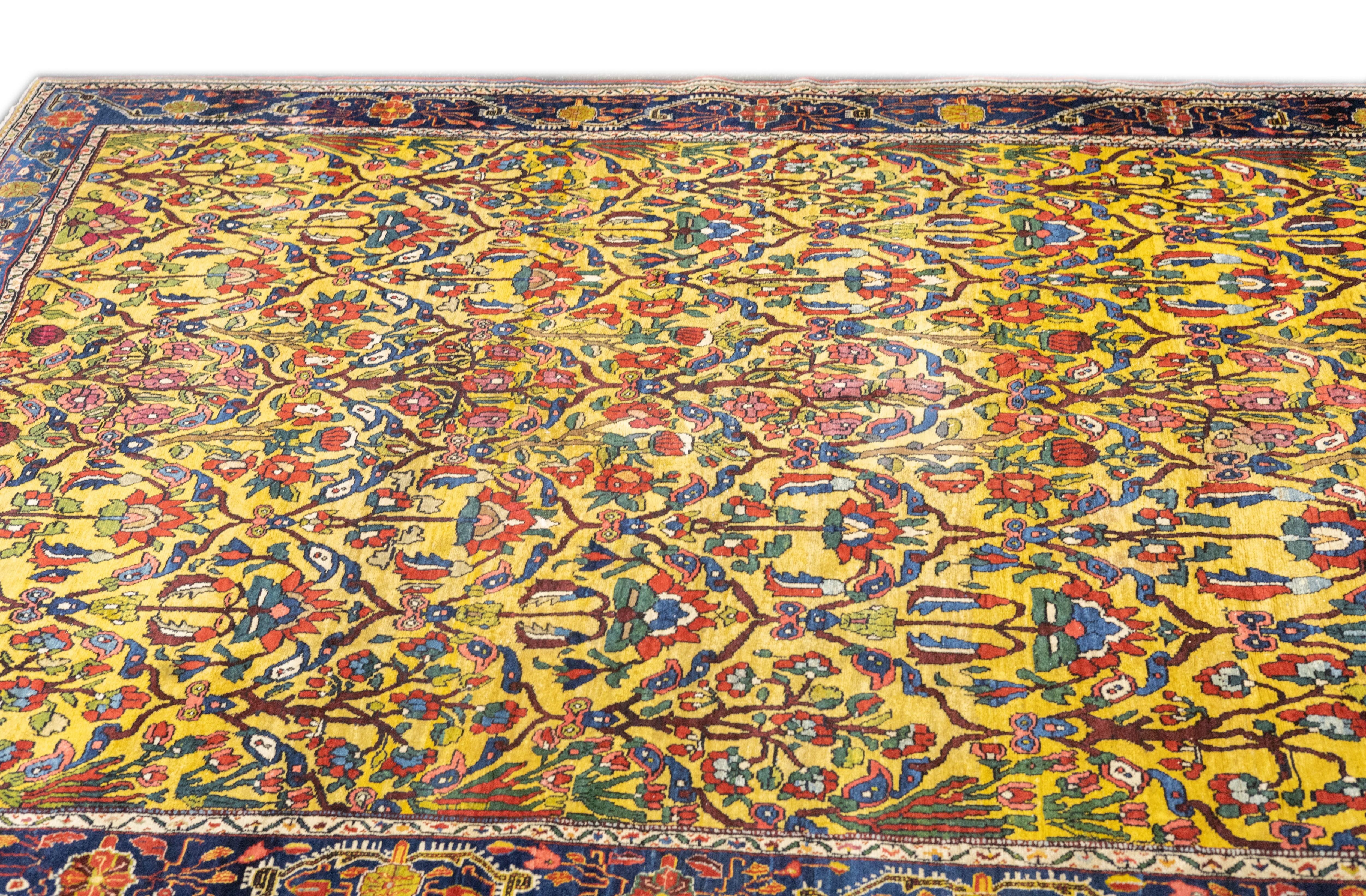 Antiker persischer Bakhtiari-Teppich 8'7'' x 11'1'' (Wolle) im Angebot