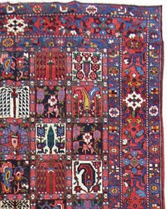 Antique Persian Bakhtiari Rug, Early 20th Century