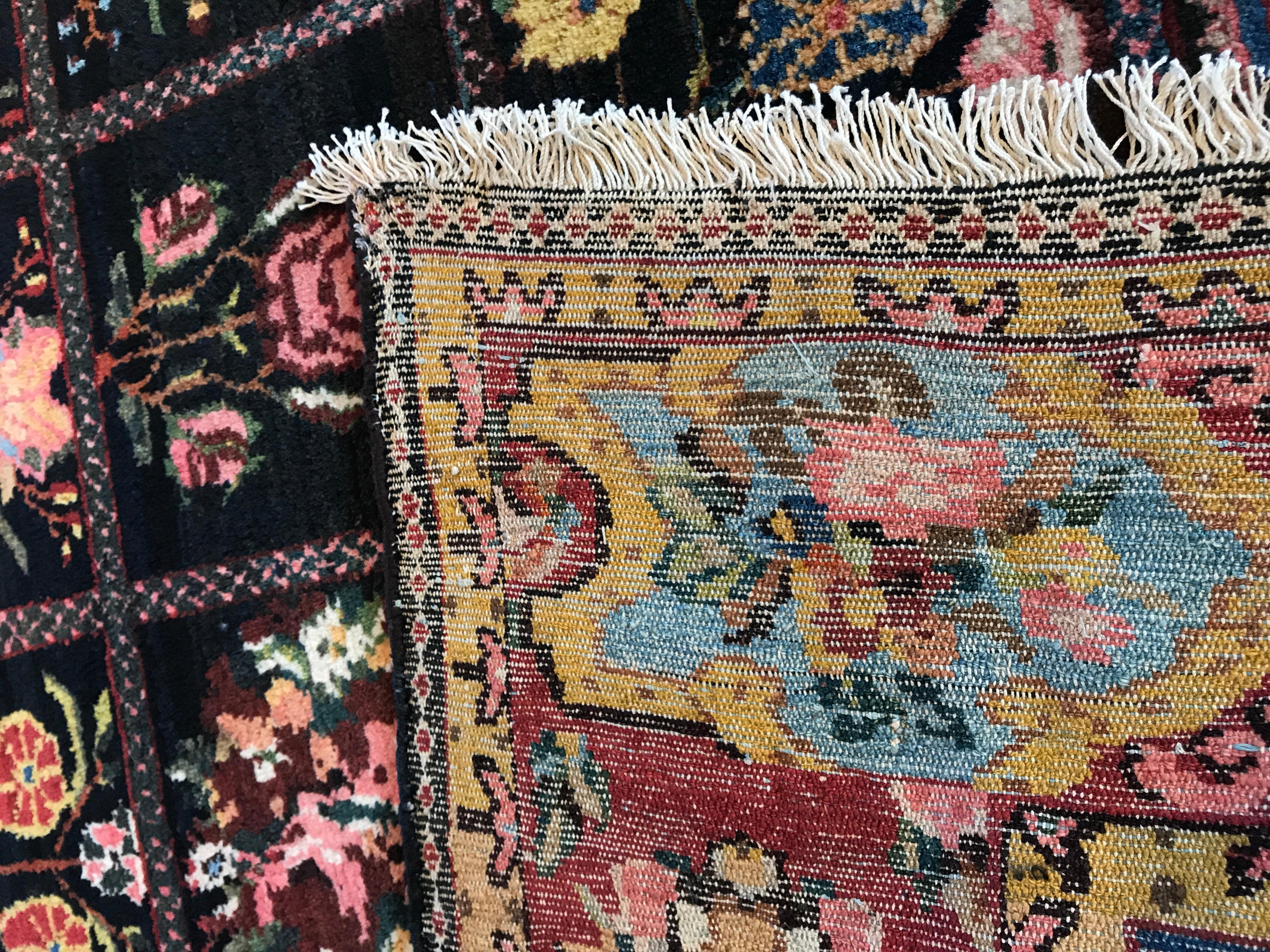 Antique Persian Bakhtiari Rug For Sale 4