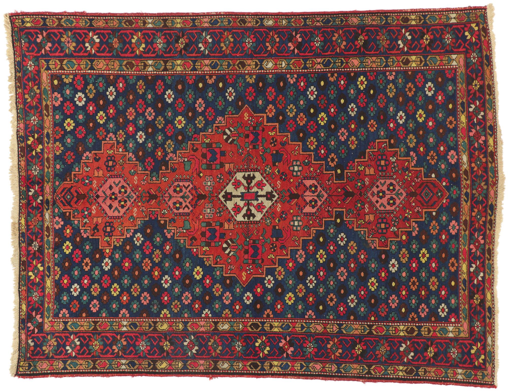 Antiker persischer Bachtiari-Teppich im Angebot 2