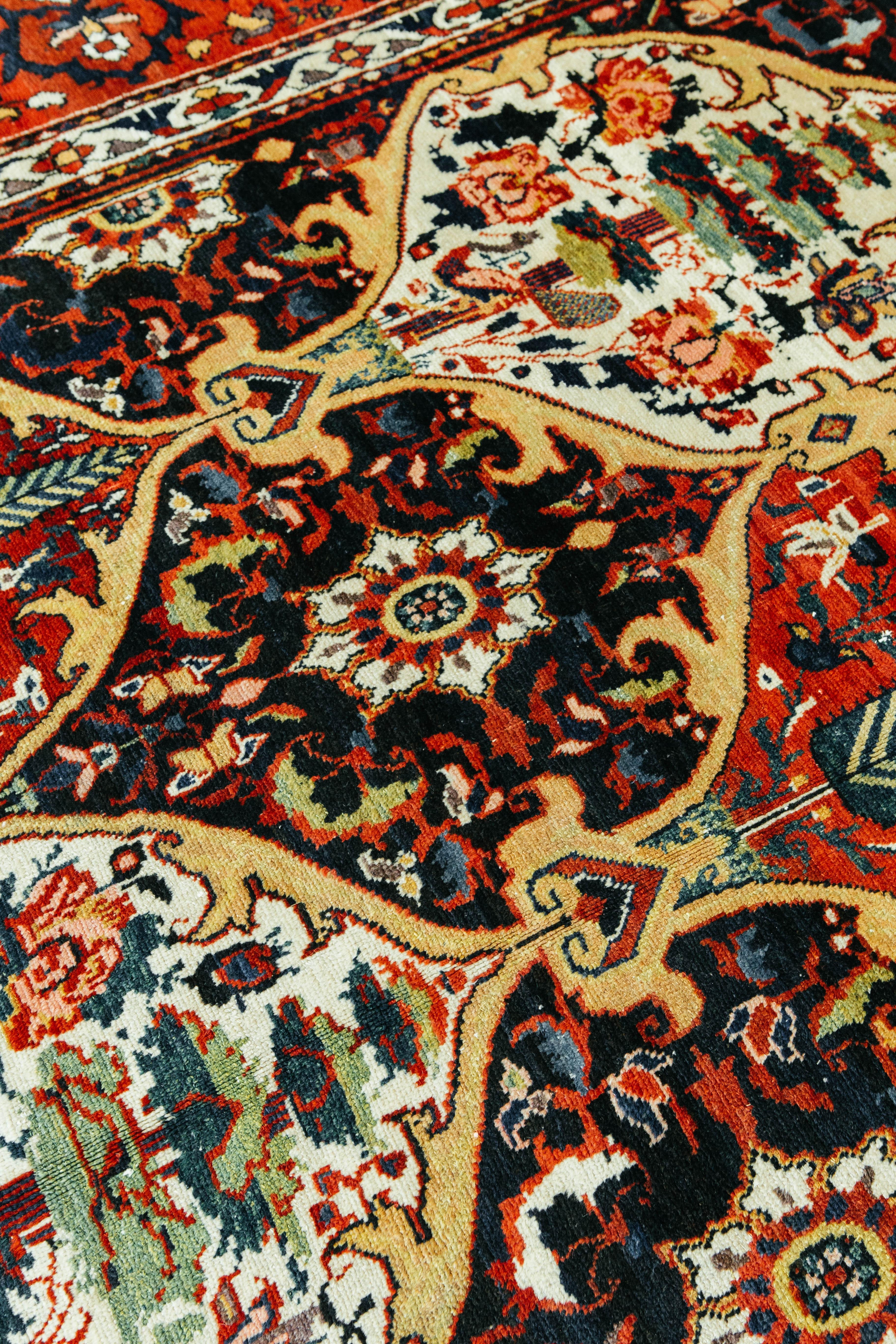 Antique Persian Bakhtiari Rug For Sale 8
