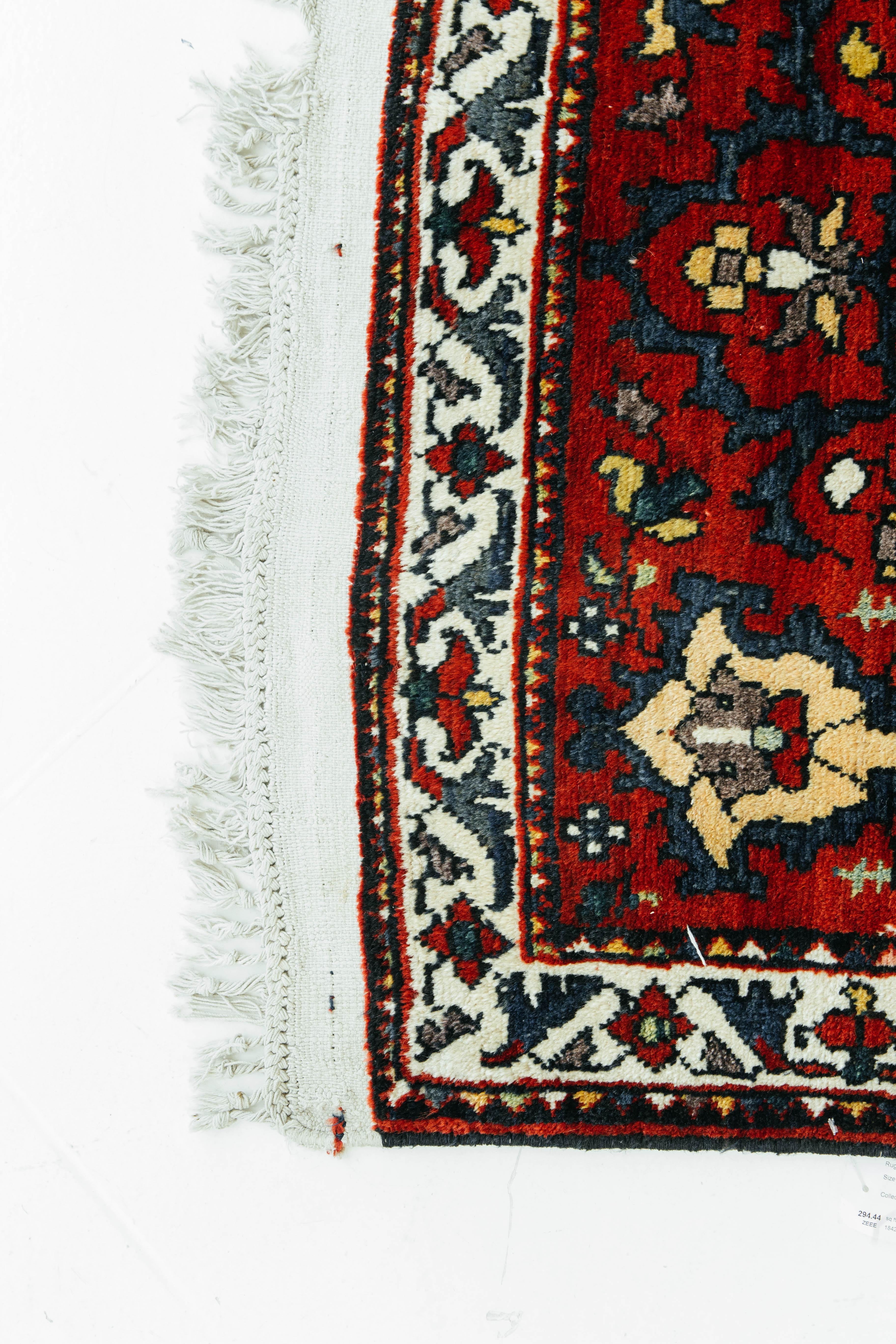 Antique Persian Bakhtiari Rug For Sale 11