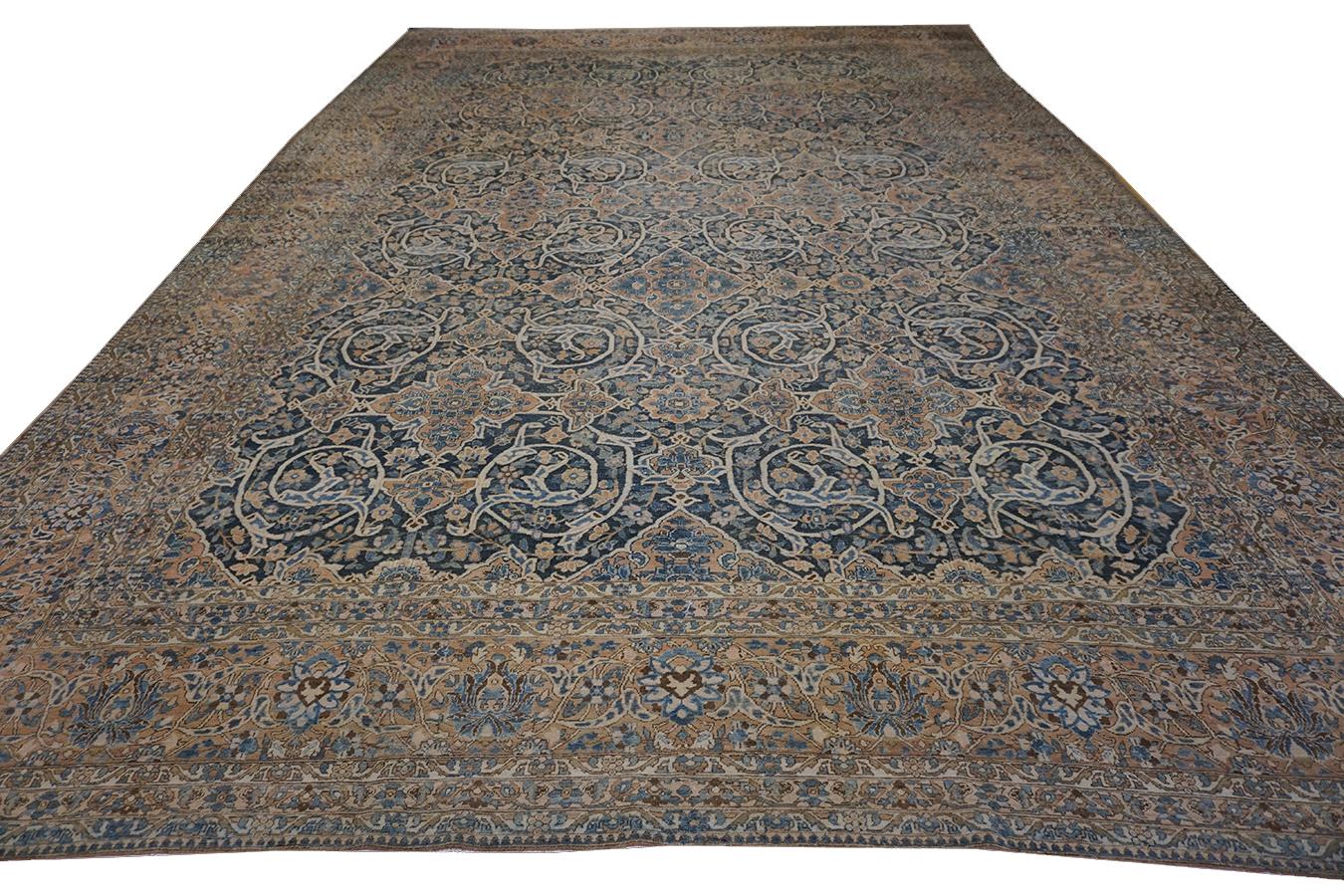 Hand-Knotted 1920s Persian Bakhtiari Carpet ( 12'3