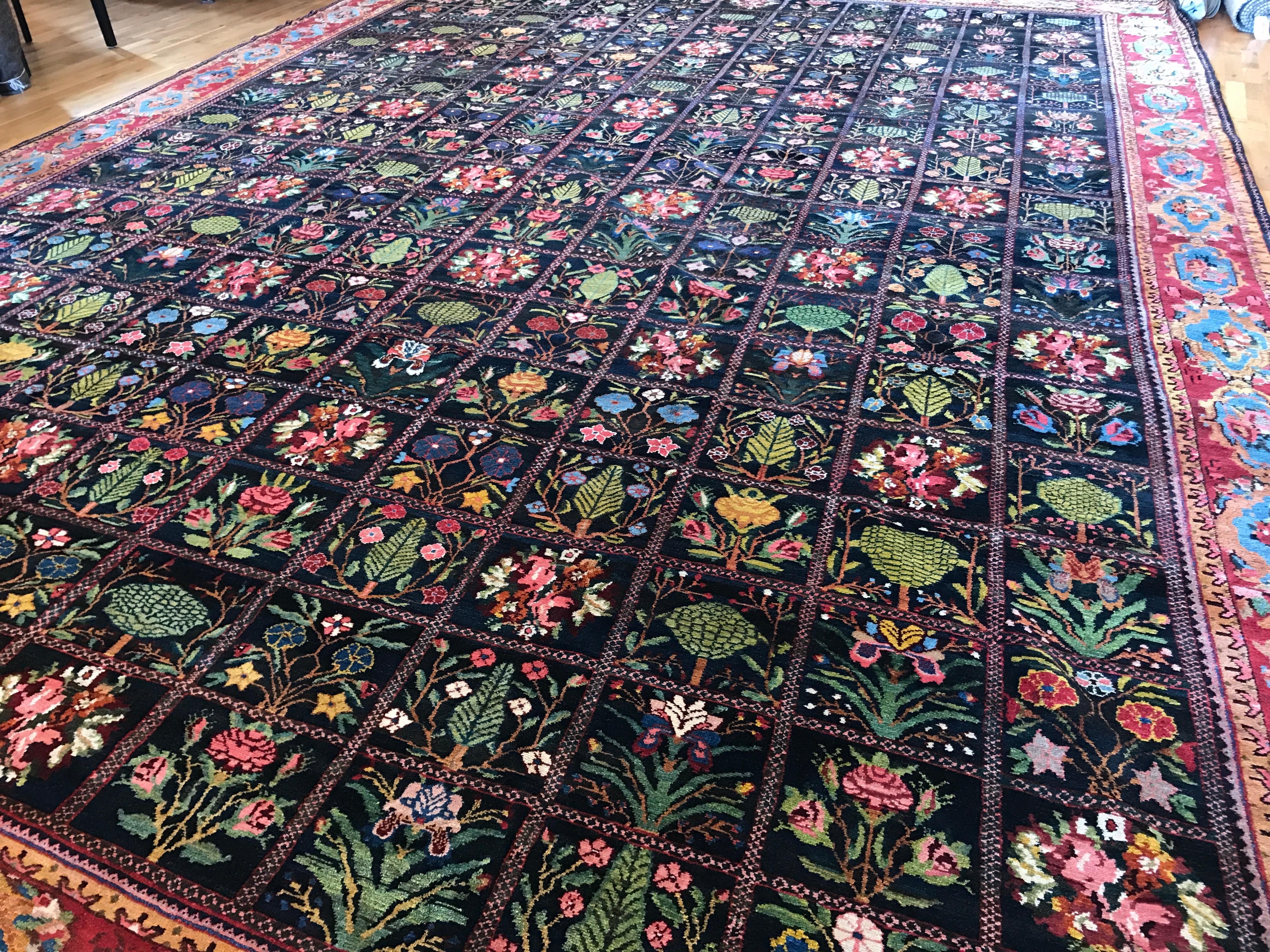 Hand-Knotted Antique Persian Bakhtiari Rug For Sale